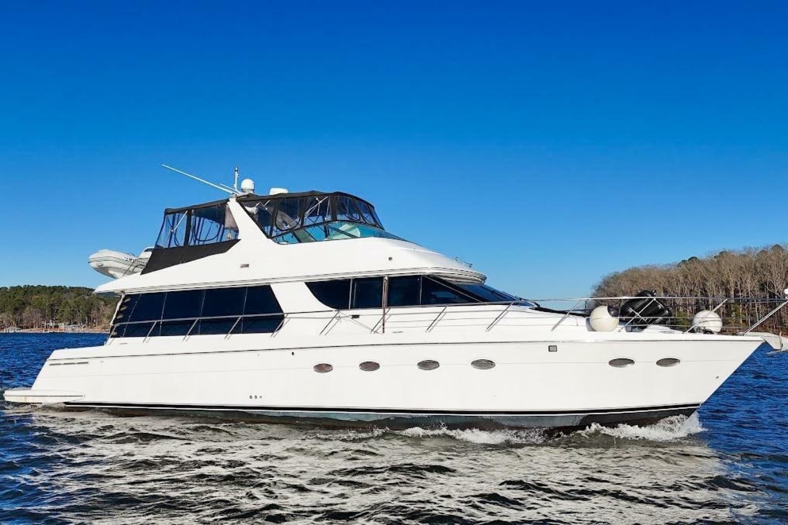 2001 Carver 570 Voyager Pilothouse - Photo 10