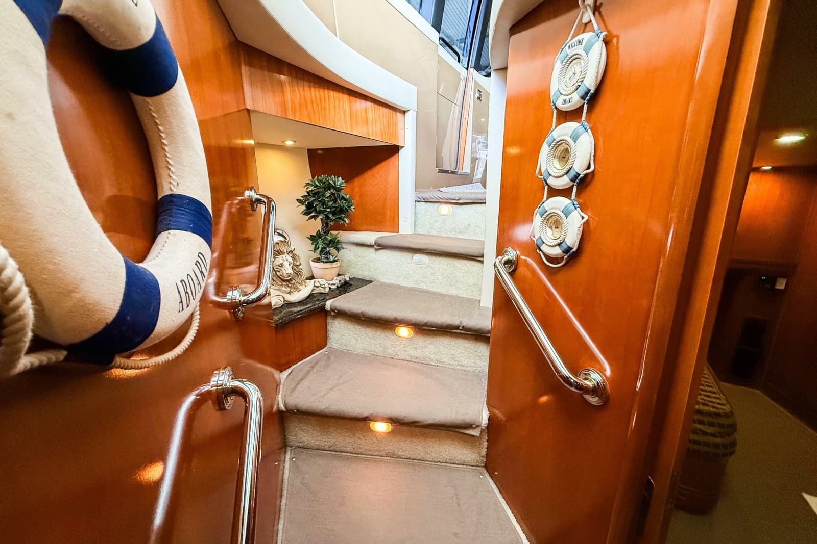 2001 Carver 570 Voyager Pilothouse - Photo 33