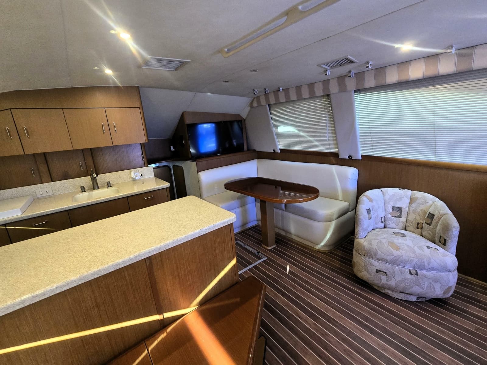 2001 Ocean Yachts 43 Super Sport - Photo 8