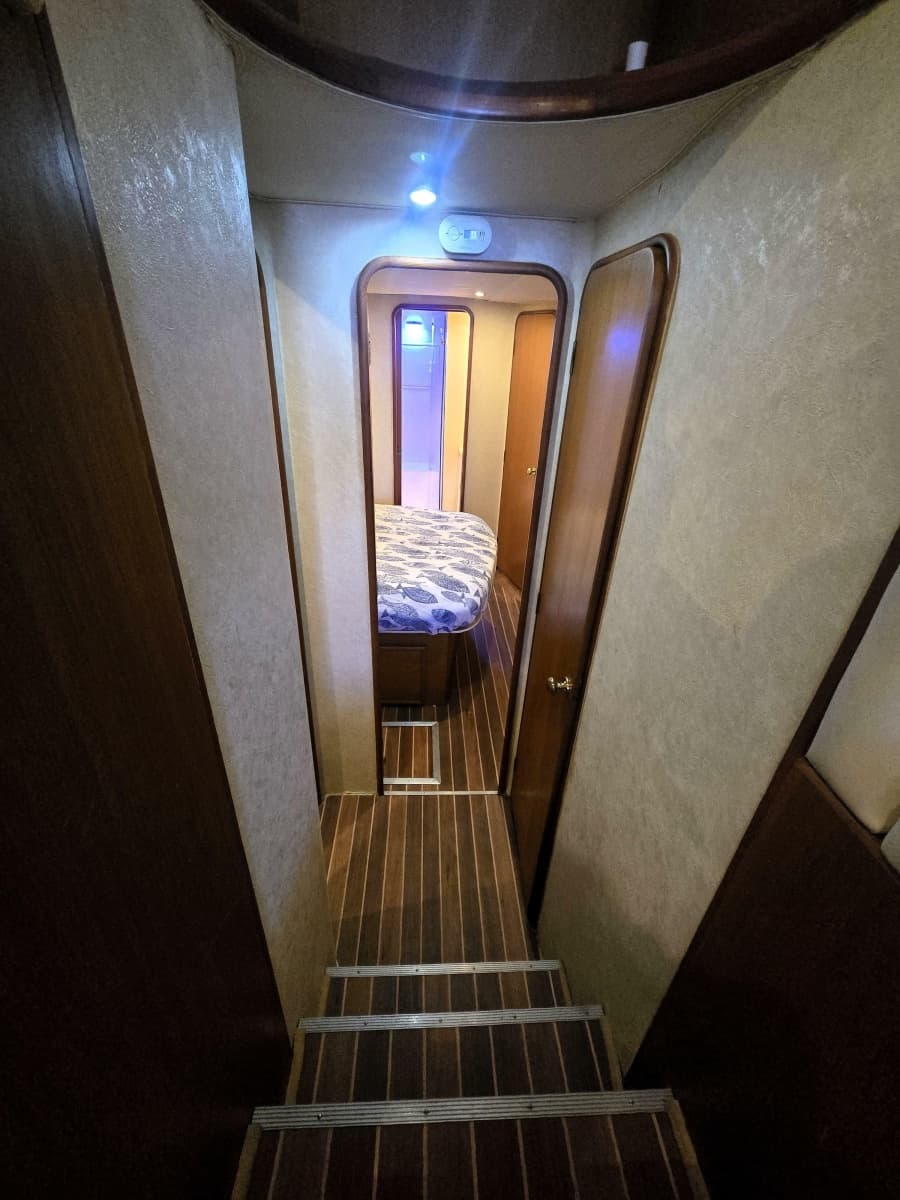 2001 Ocean Yachts 43 Super Sport - Photo 19