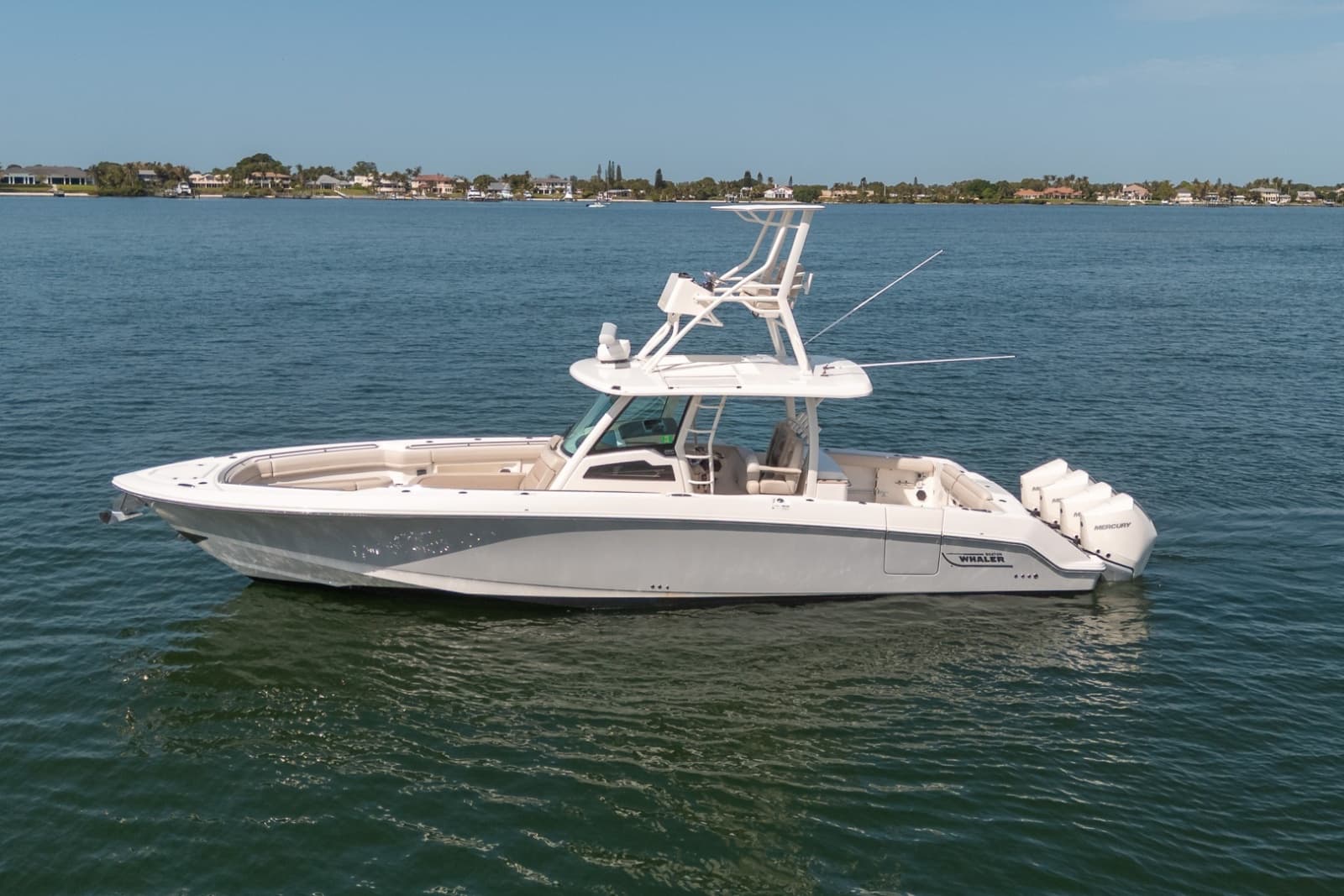 2021 Boston Whaler 380 Outrage - Photo 1