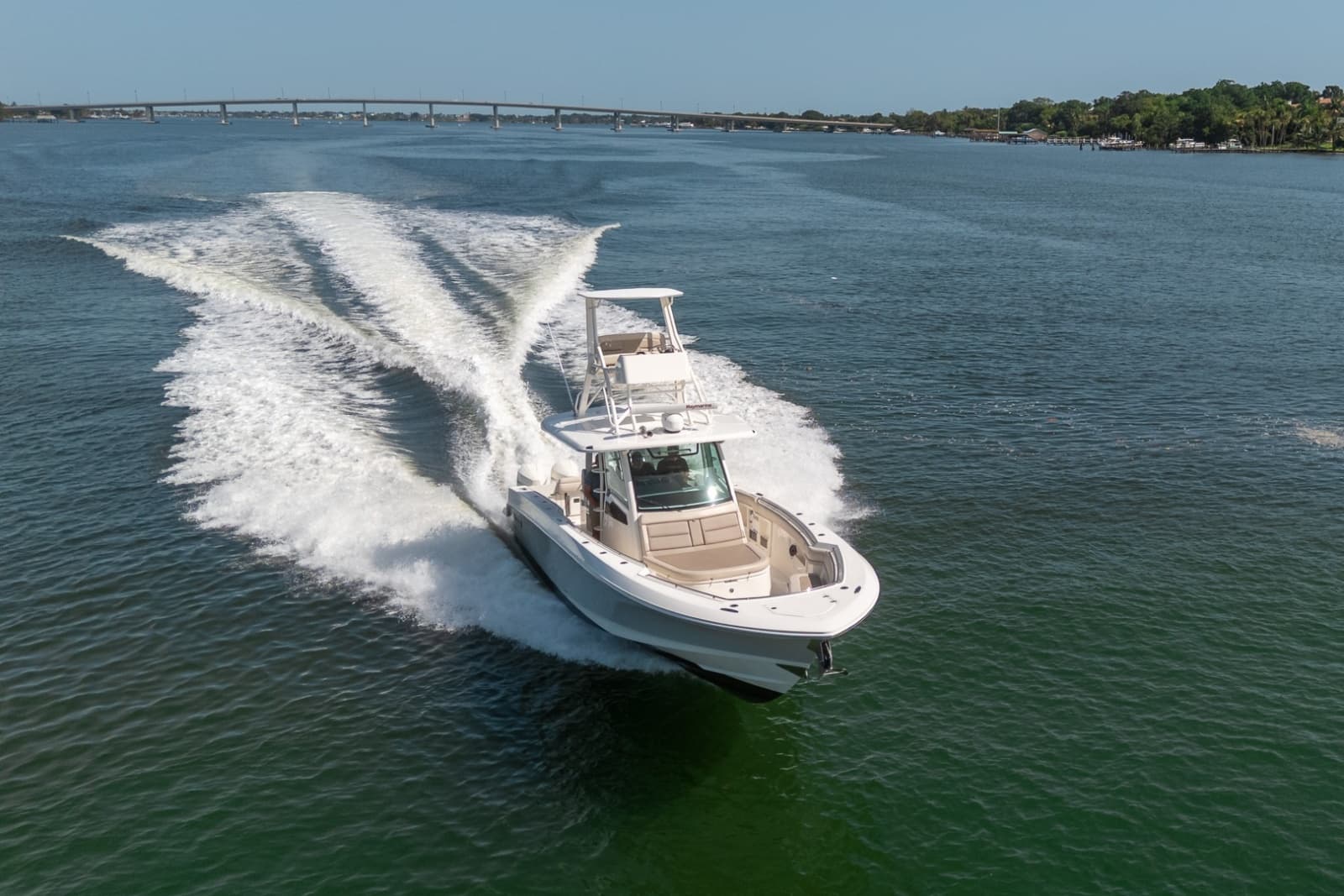 2021 Boston Whaler 380 Outrage - Photo 5