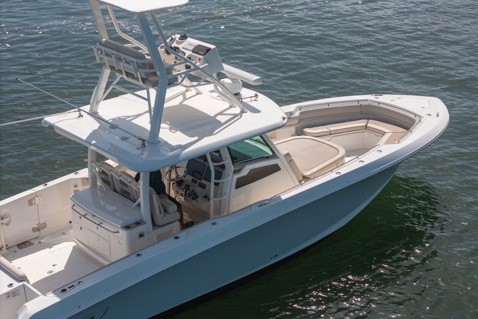 2021 Boston Whaler 380 Outrage - Photo 13
