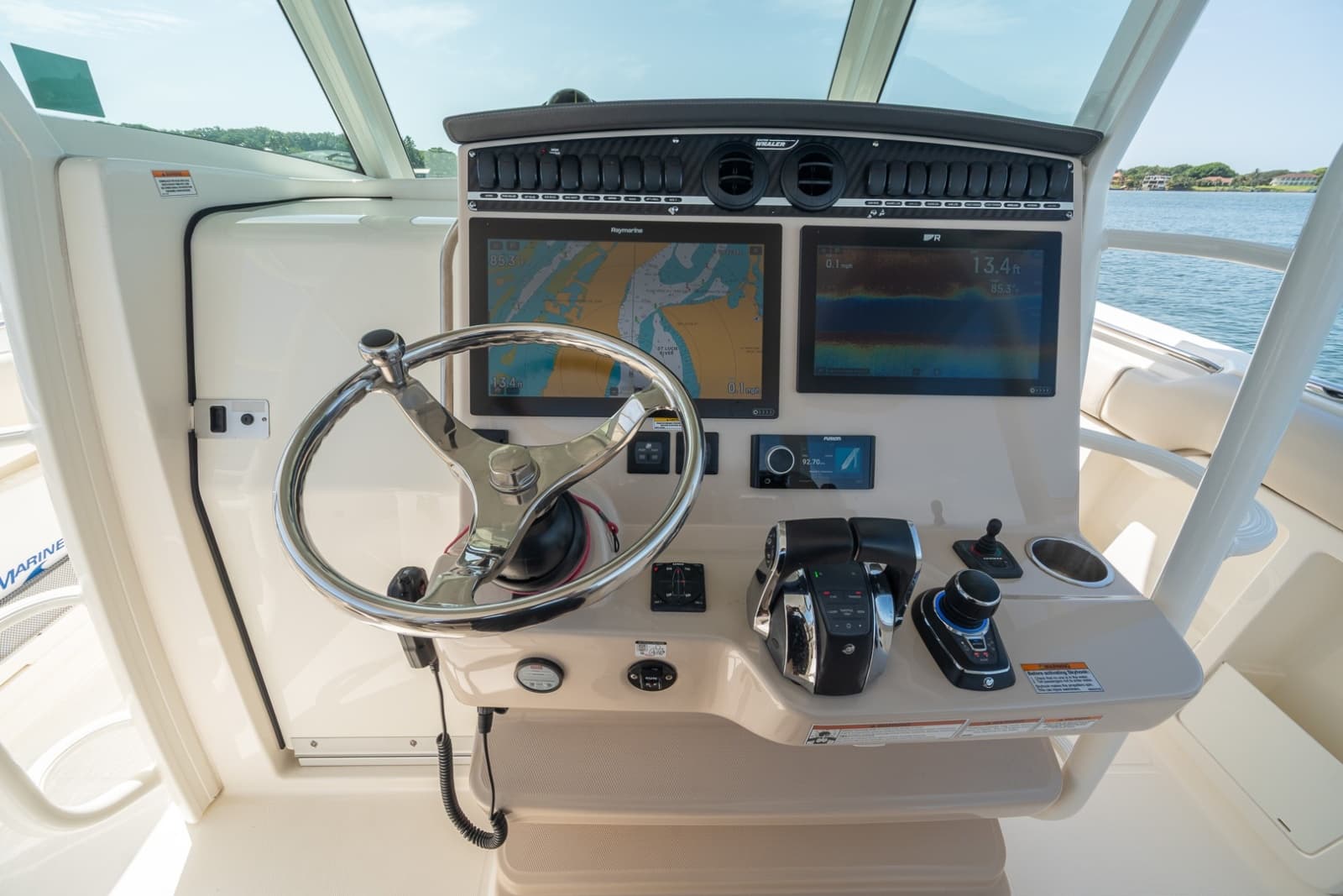 2021 Boston Whaler 380 Outrage - Photo 33