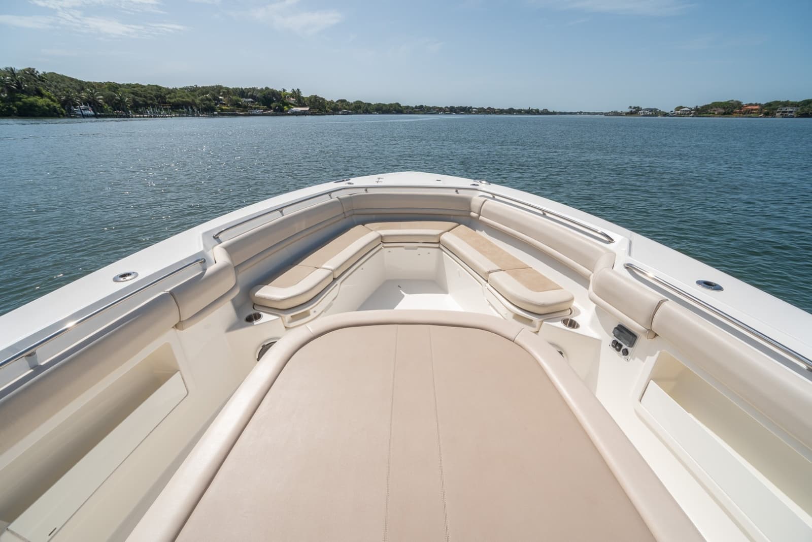 2021 Boston Whaler 380 Outrage - Photo 36