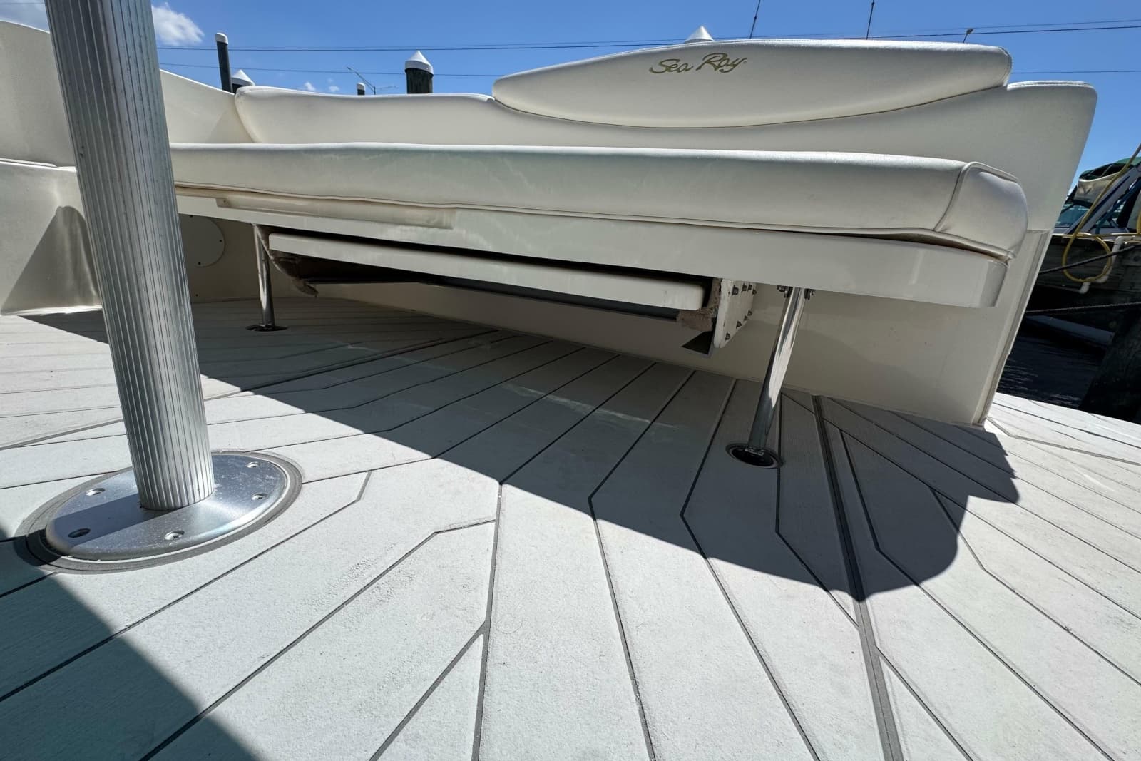 2001 Sea Ray 340 Sundancer - Photo 13