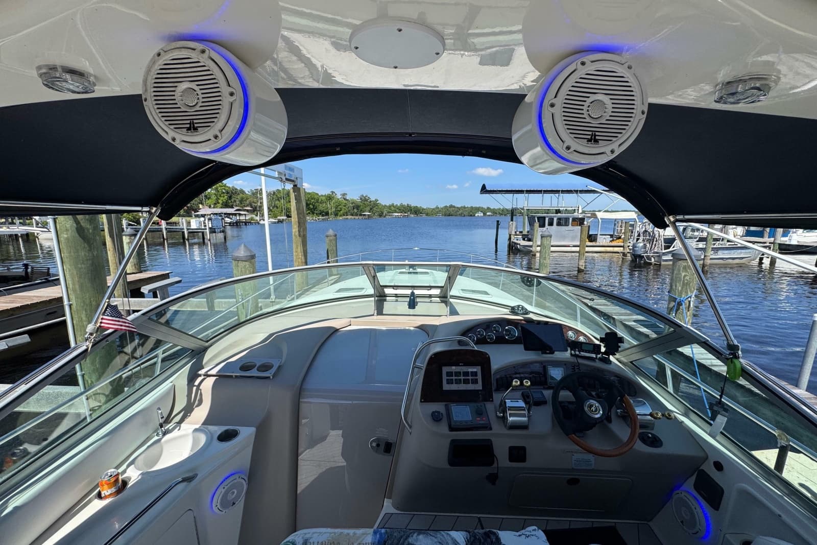 2001 Sea Ray 340 Sundancer - Photo 18