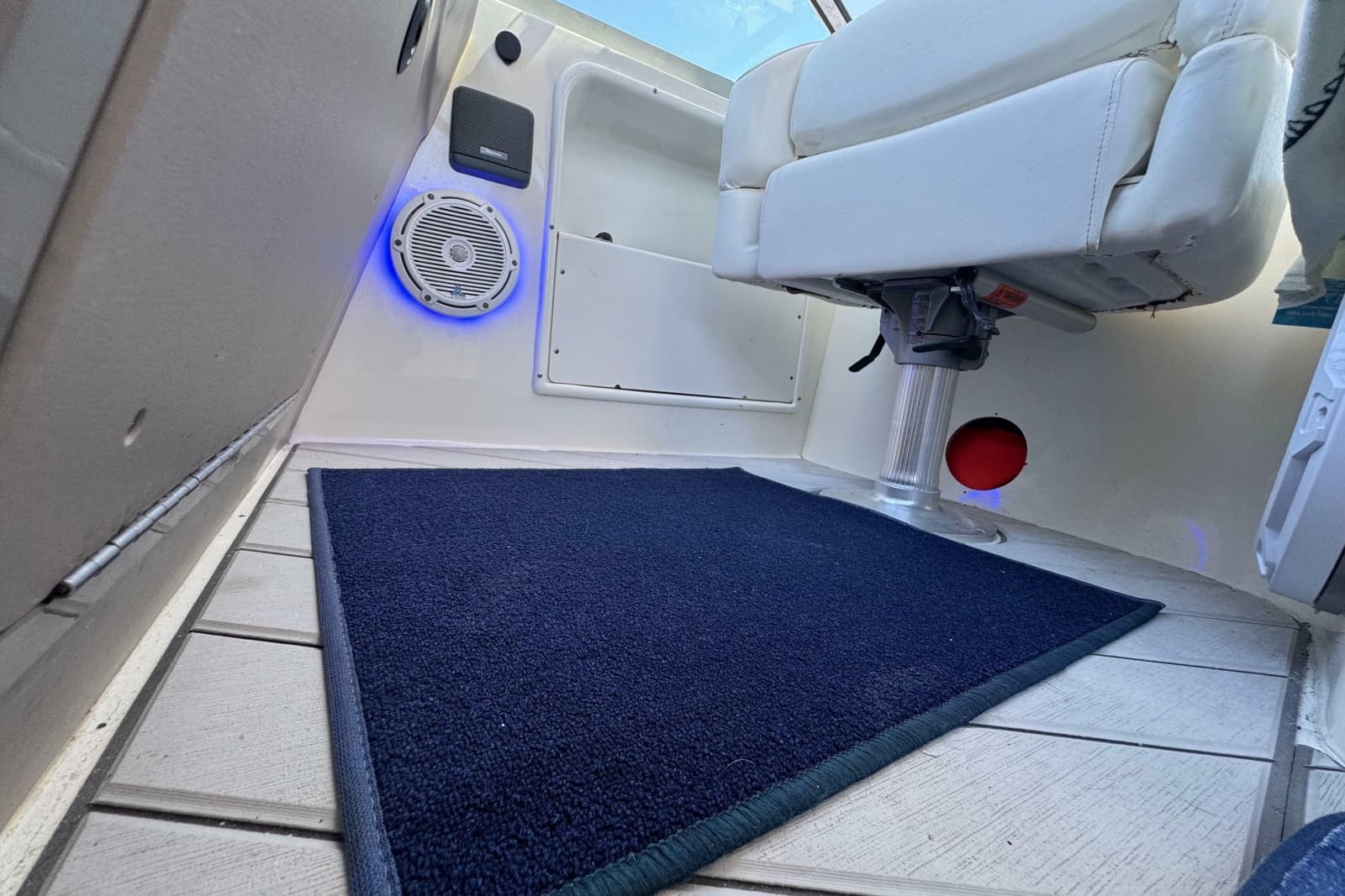 2001 Sea Ray 340 Sundancer - Photo 15