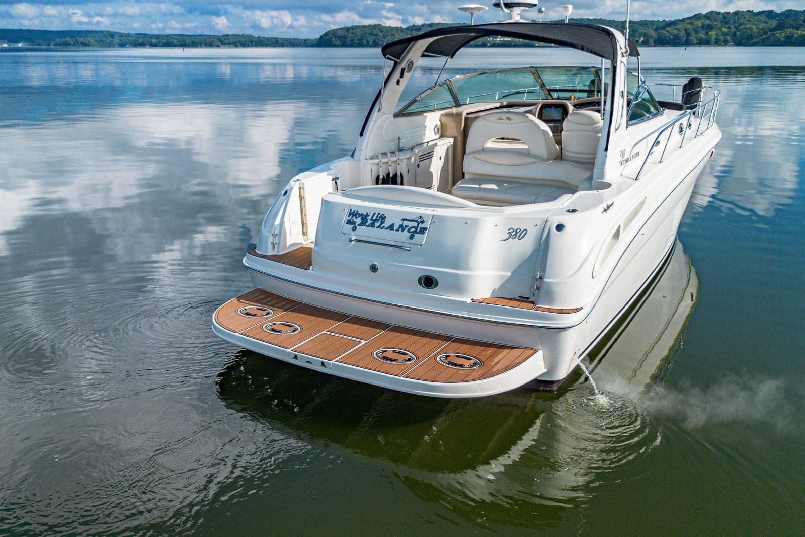 2001 Sea Ray 380 Sundancer - Photo 22