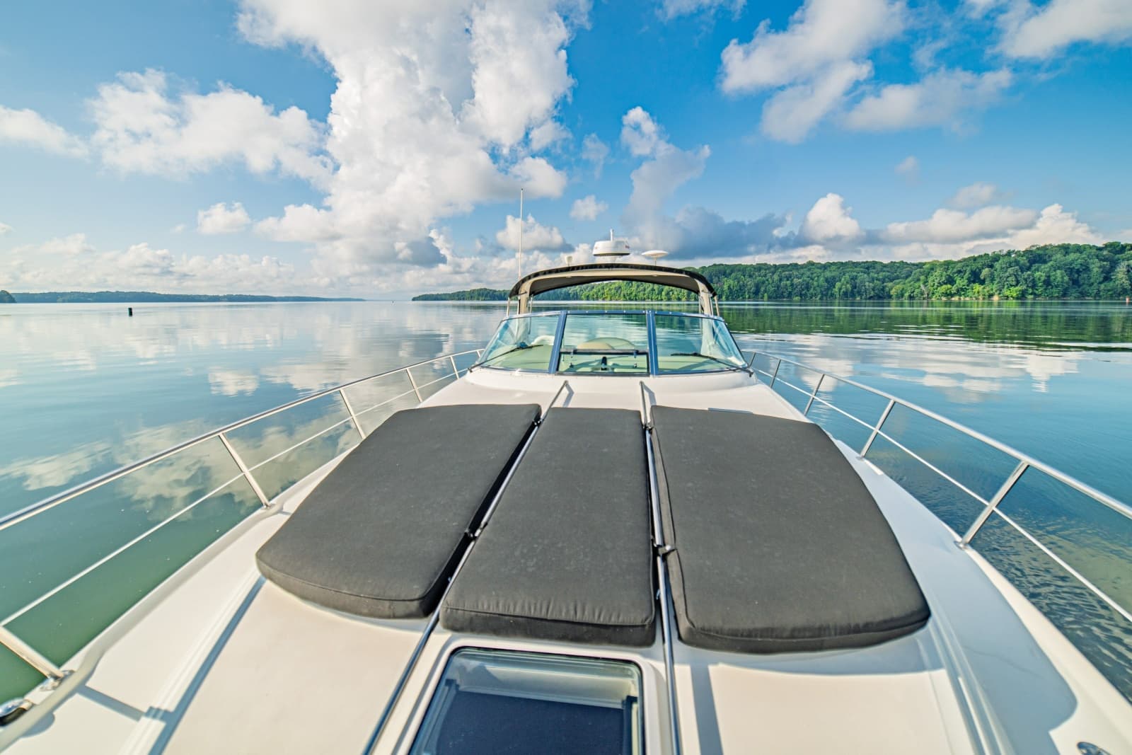 2001 Sea Ray 380 Sundancer - Photo 49