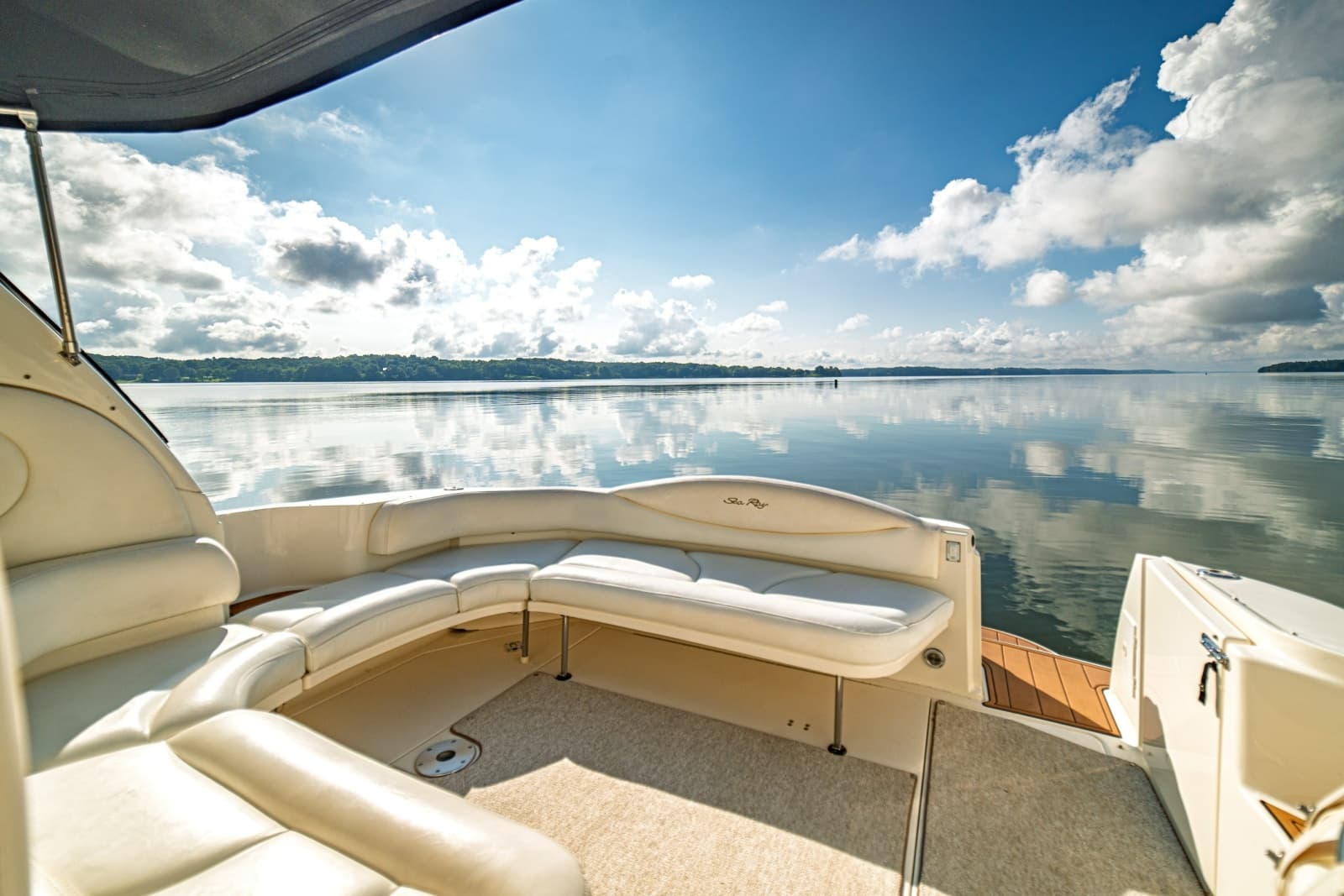 2001 Sea Ray 380 Sundancer - Photo 33