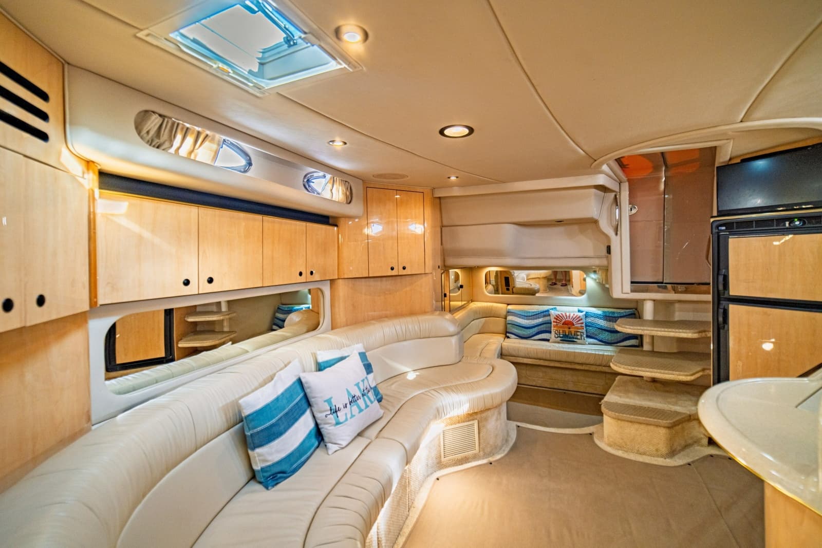2001 Sea Ray 380 Sundancer - Photo 57