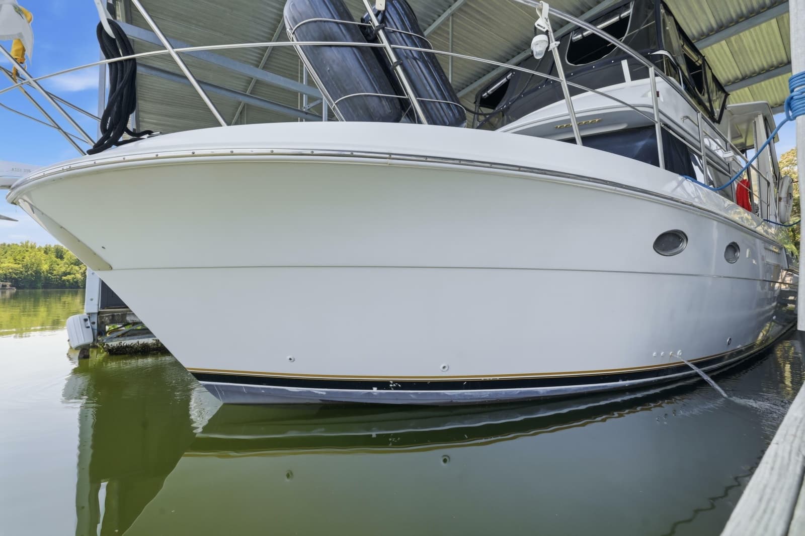 2000 Carver 406 Aft Cabin Motor Yacht - Photo 27