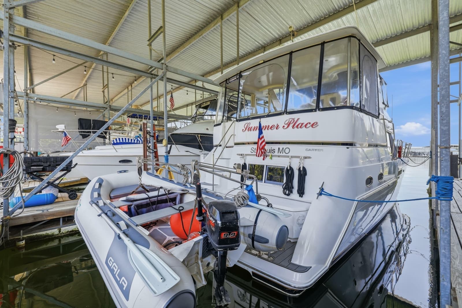 2000 Carver 406 Aft Cabin Motor Yacht - Photo 31