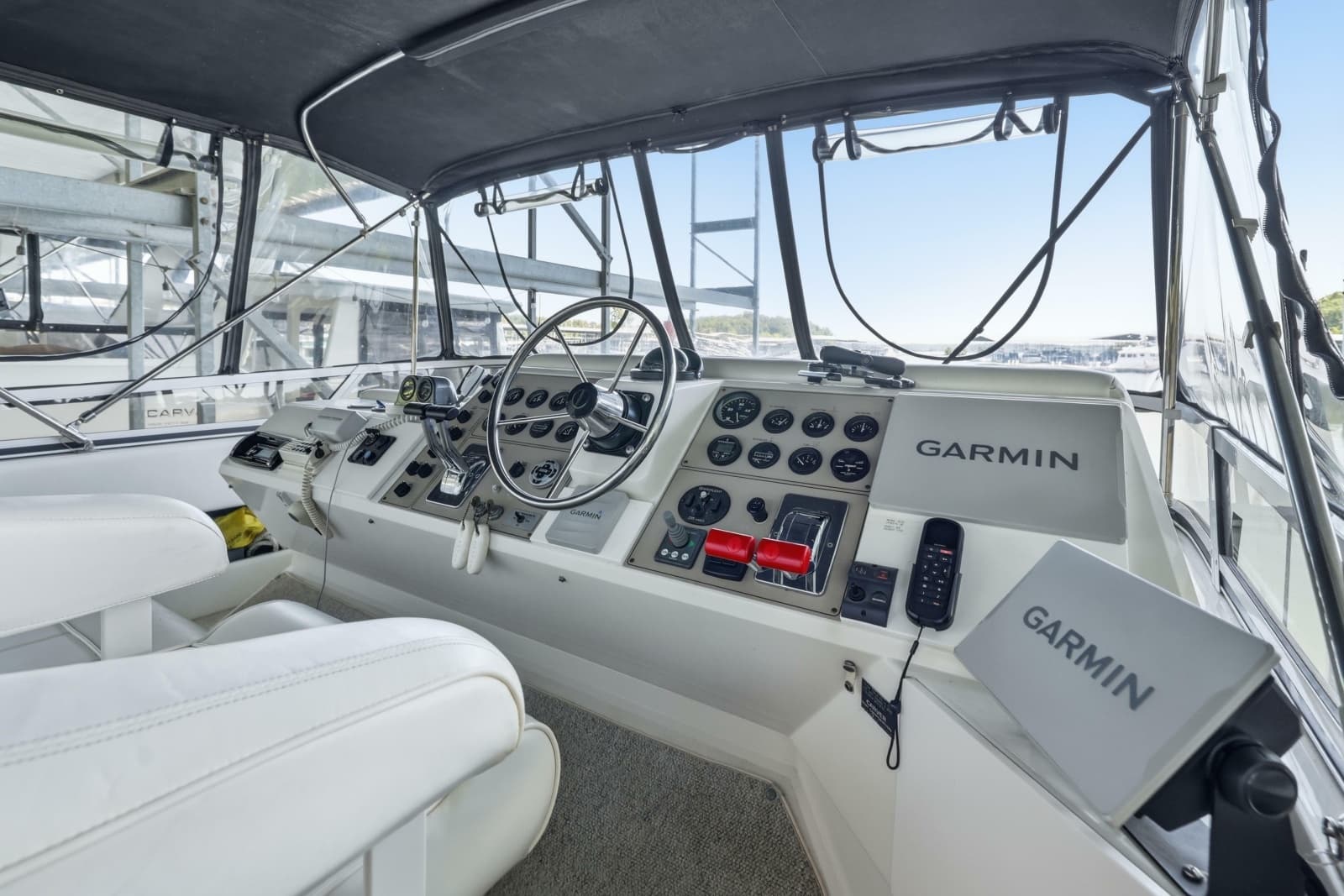 2000 Carver 406 Aft Cabin Motor Yacht - Photo 14