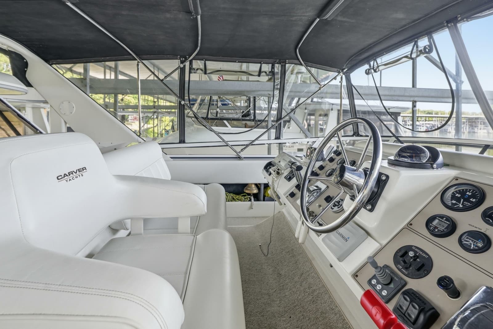 2000 Carver 406 Aft Cabin Motor Yacht - Photo 16