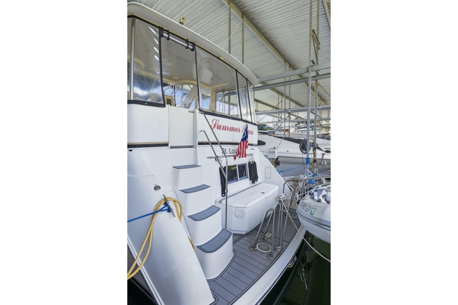 2000 Carver 406 Aft Cabin Motor Yacht - Photo 40