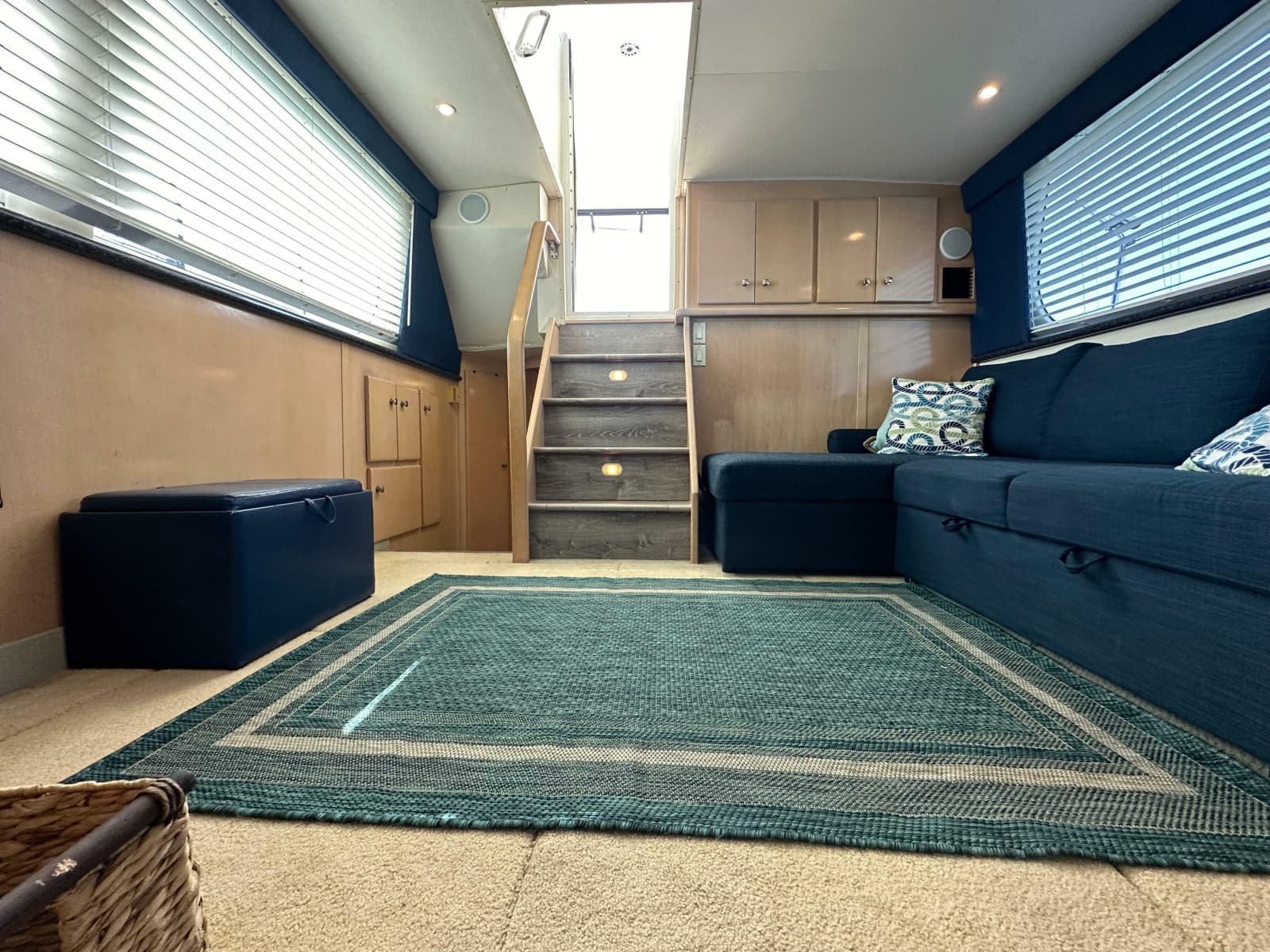 2000 Carver 406 Motor Yacht - Photo 22