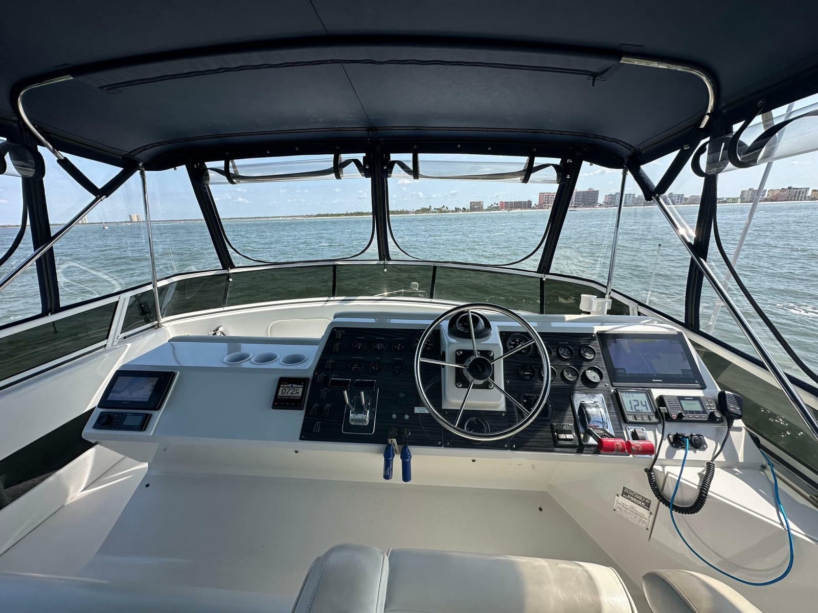 2000 Carver 406 Motor Yacht - Photo 14