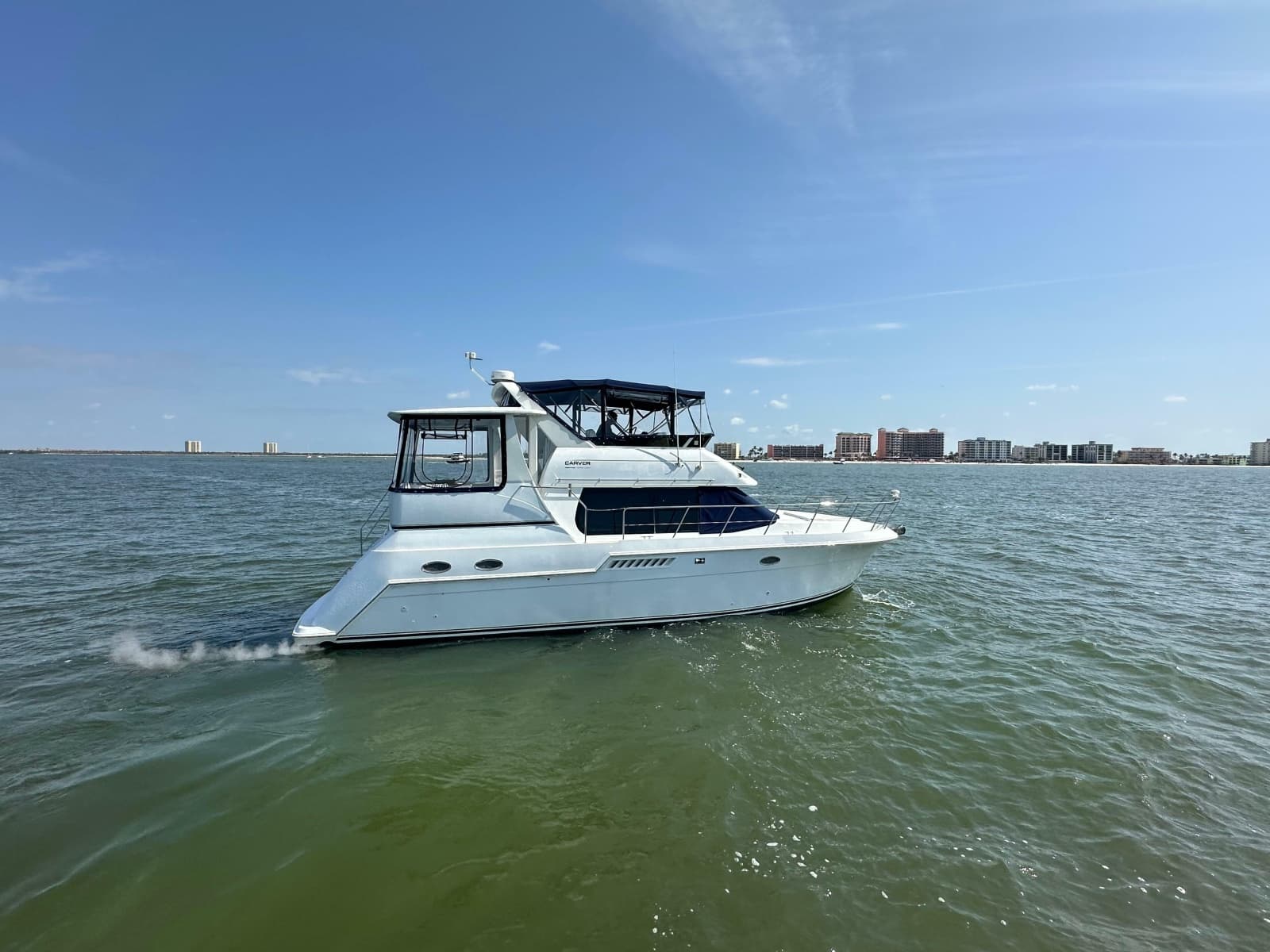 2000 Carver 406 Motor Yacht - Photo 5
