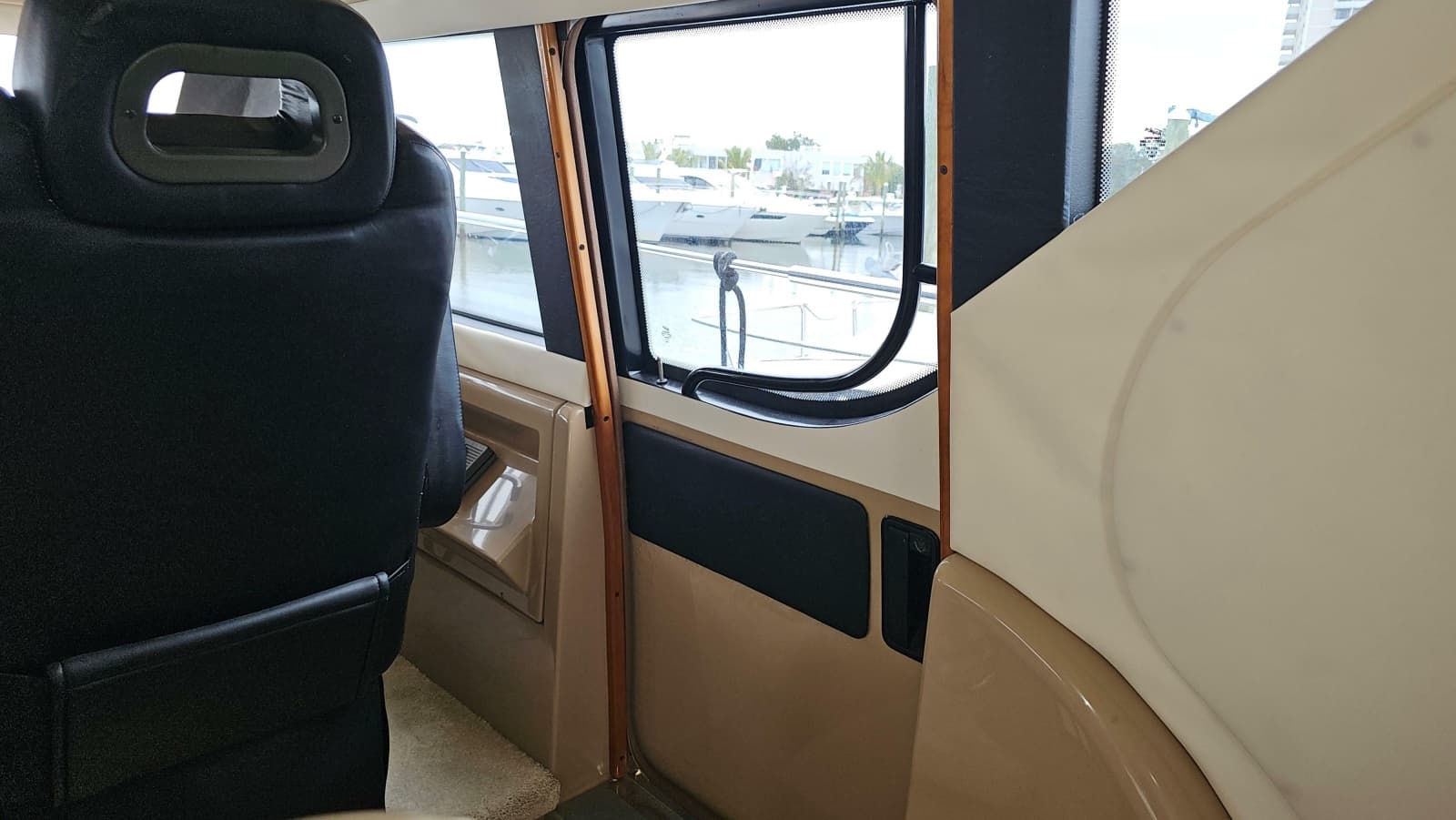 2000 Carver 450 Voyager Pilothouse - Photo 37