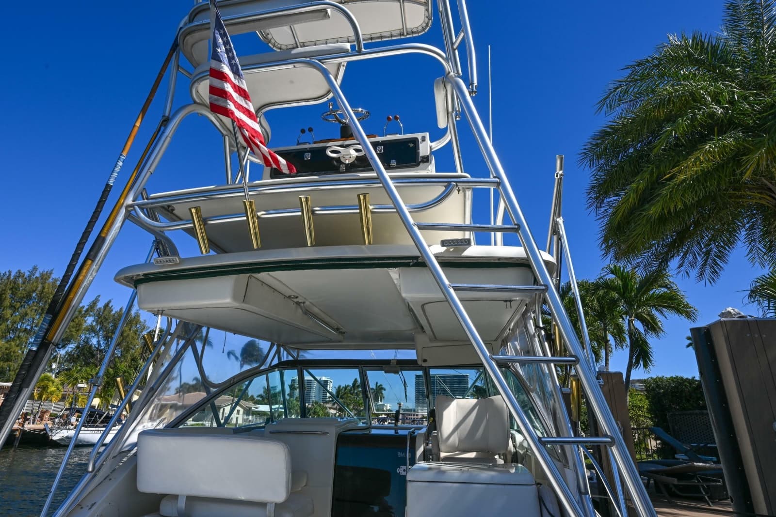 2000 Pursuit 3400 Express - Photo 23