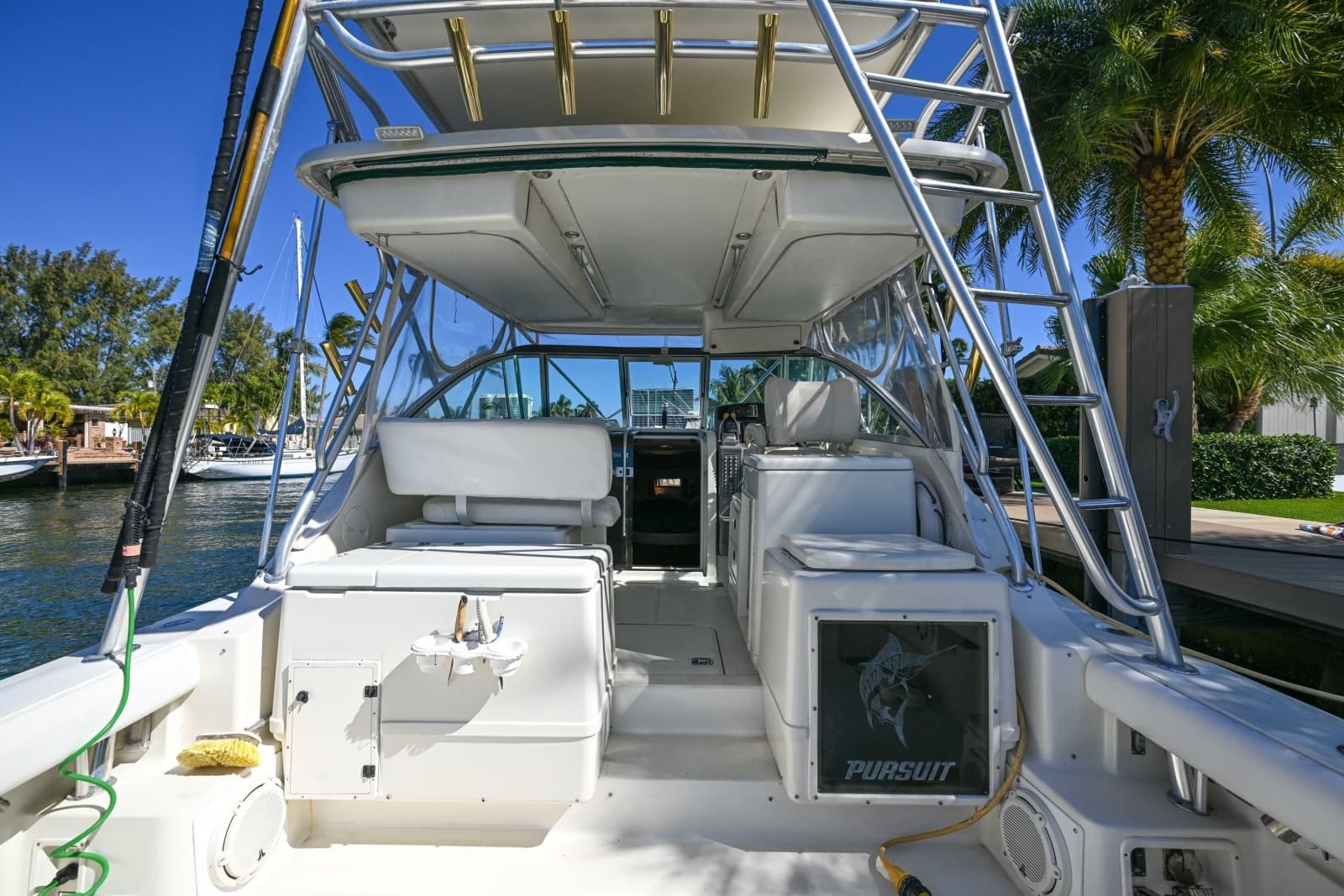 2000 Pursuit 3400 Express - Photo 24