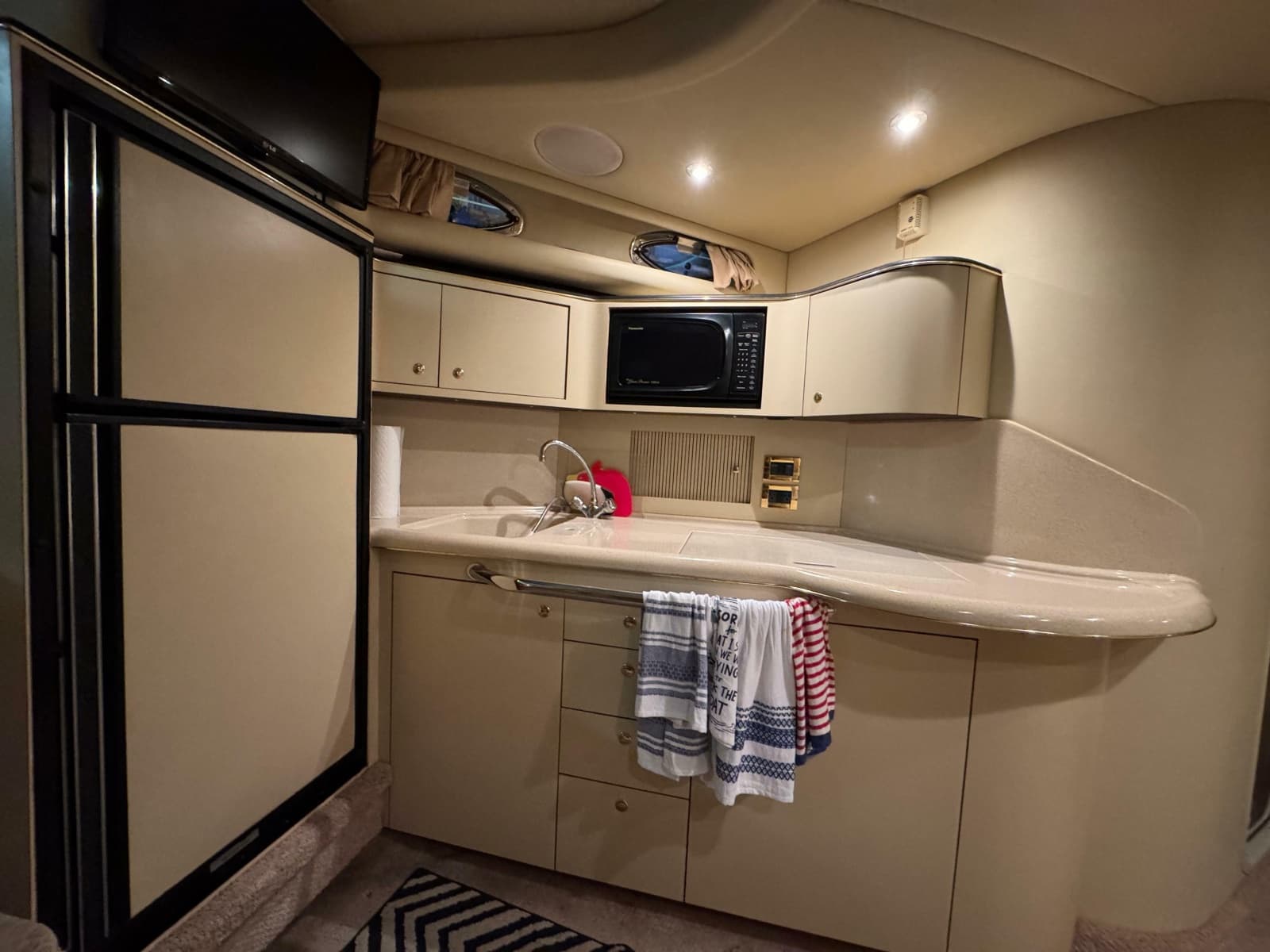 2000 Sea Ray 380 Sundancer - Photo 7