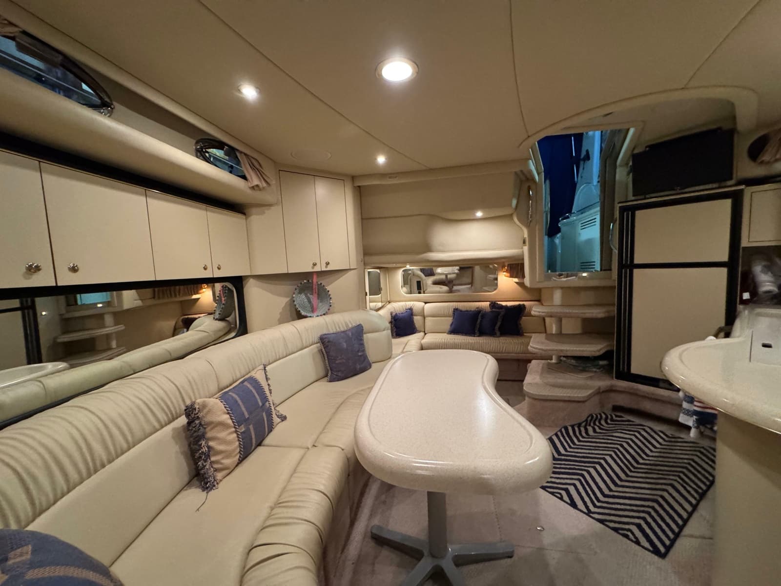 2000 Sea Ray 380 Sundancer - Photo 9