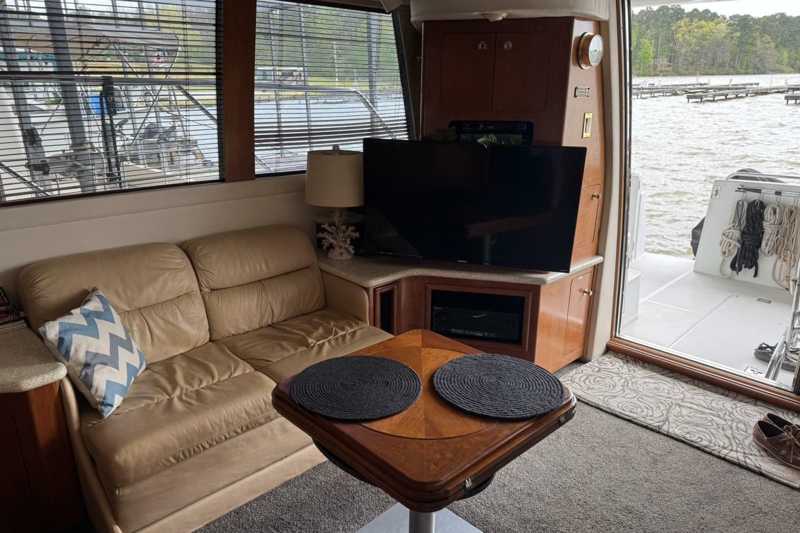 1999 Carver 450 Voyager Pilothouse - Photo 30