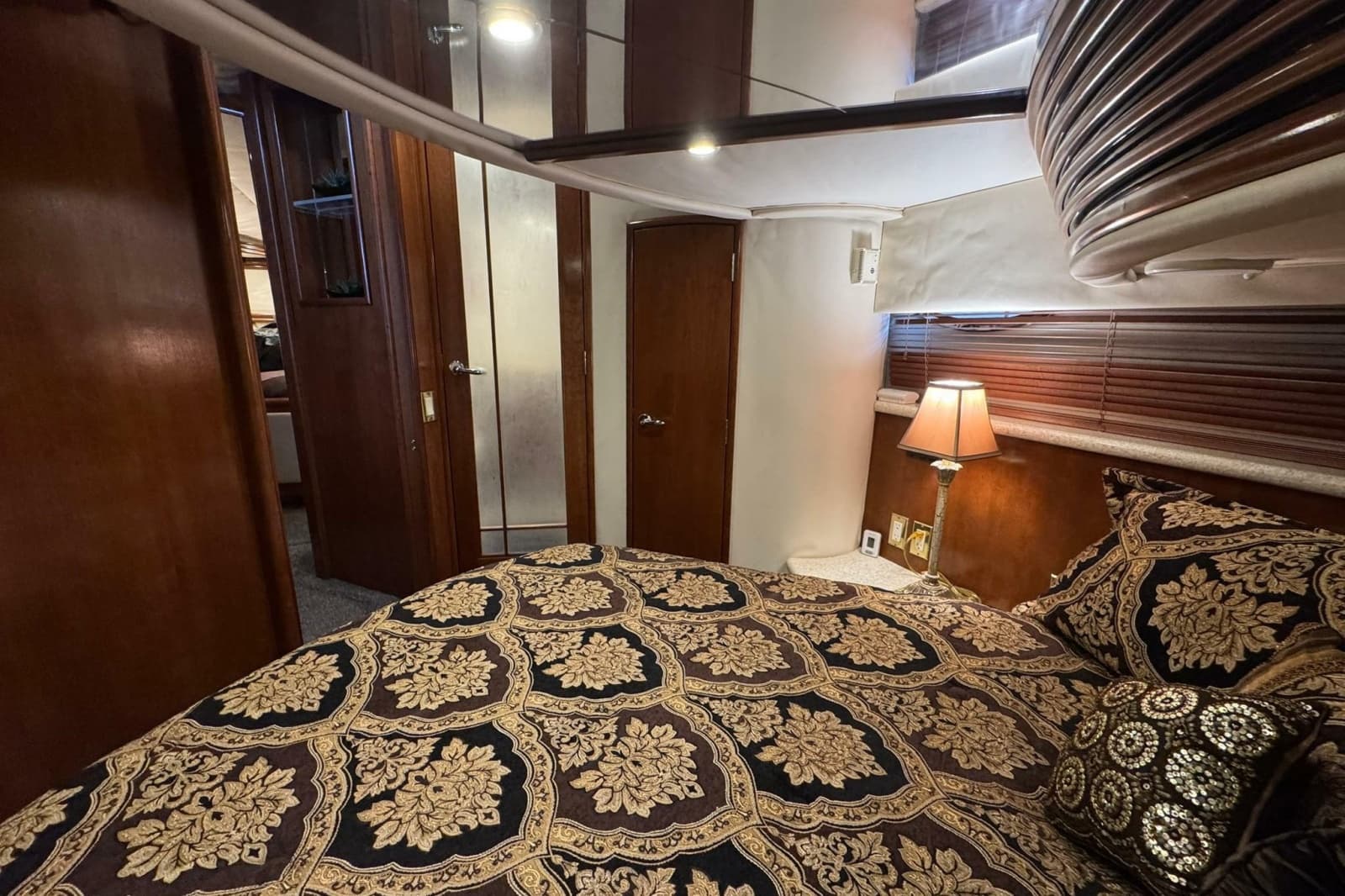 1999 Carver 450 Voyager Pilothouse - Photo 39