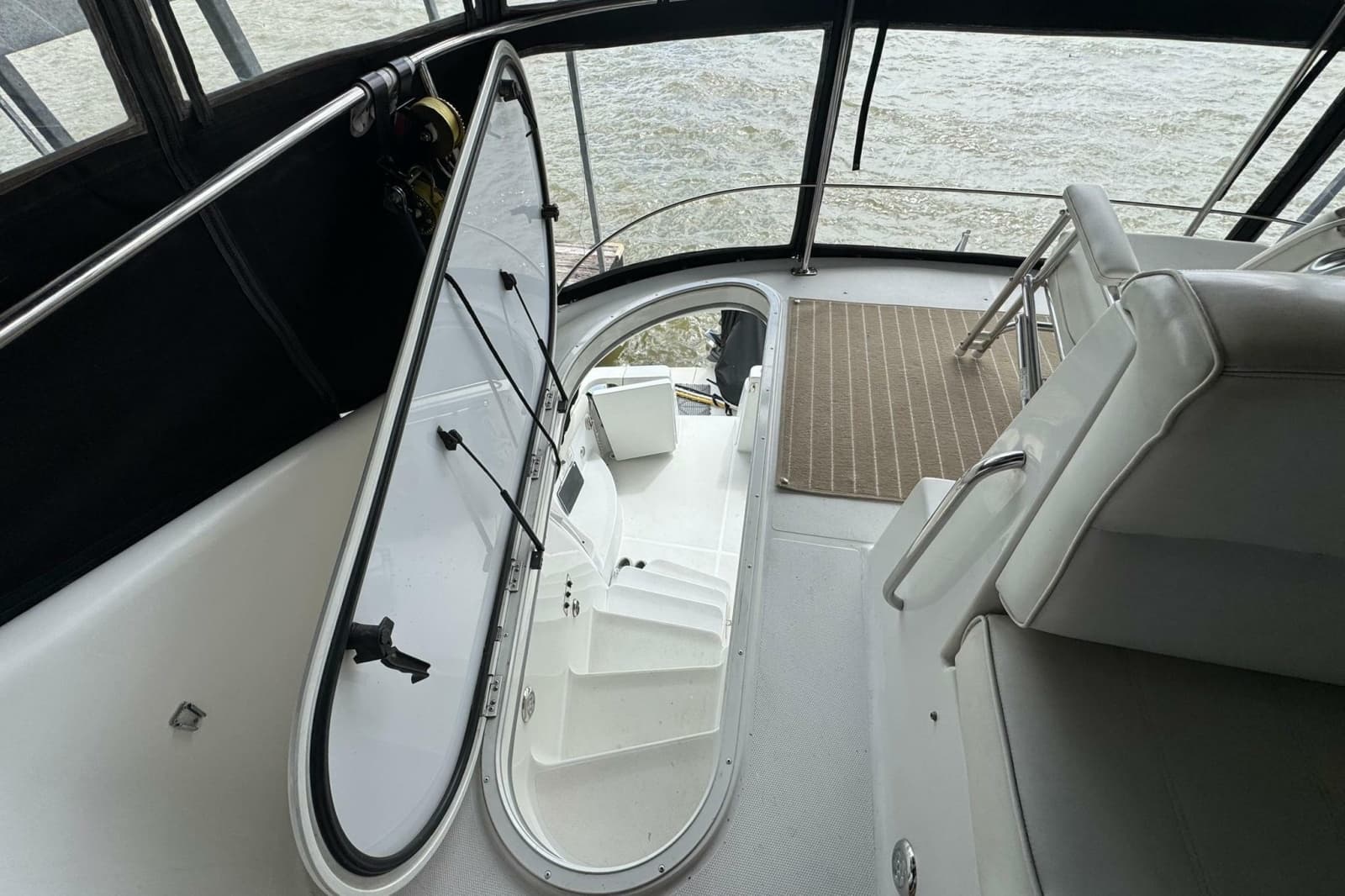 1999 Carver 450 Voyager Pilothouse - Photo 15