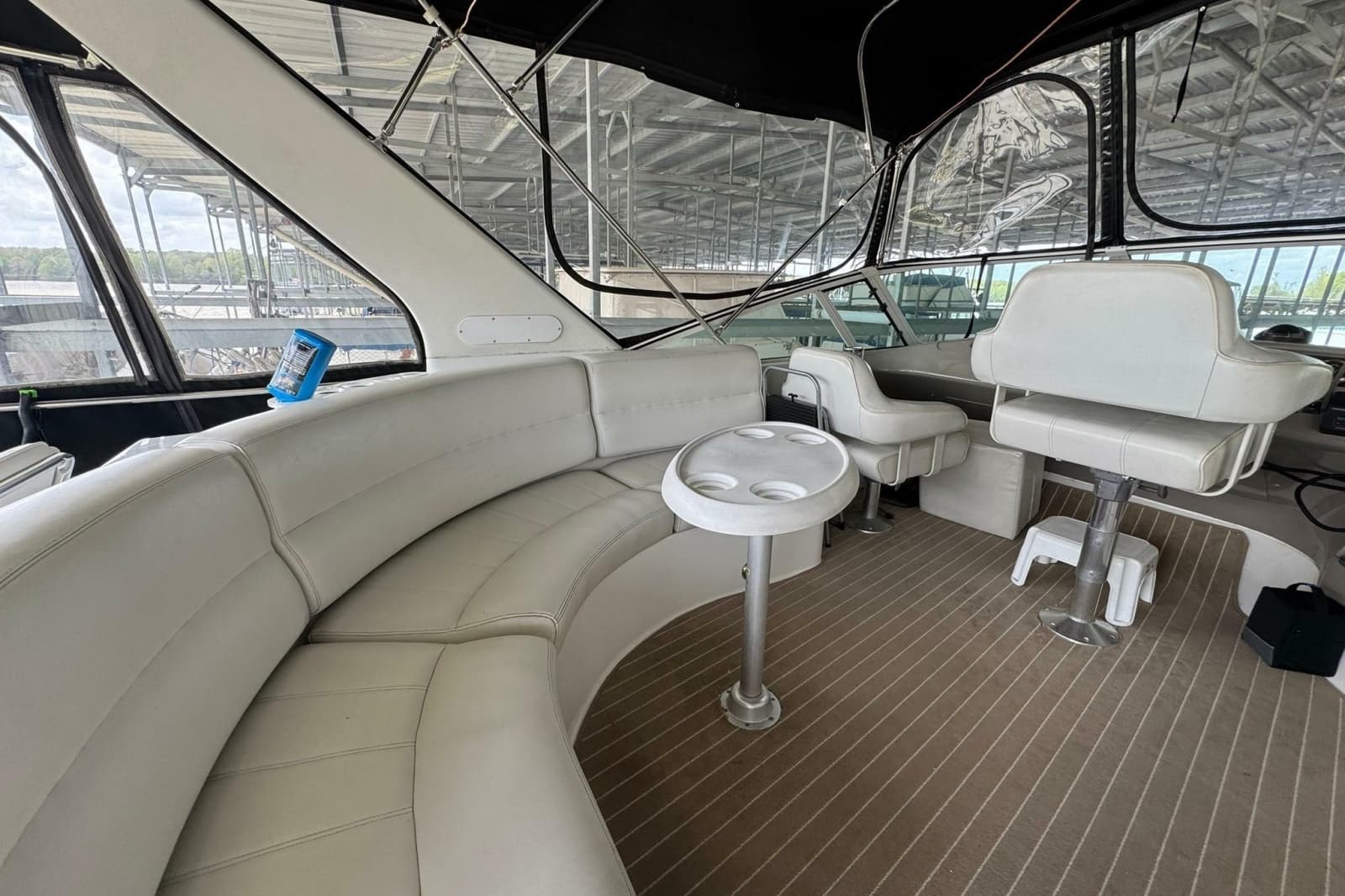 1999 Carver 450 Voyager Pilothouse - Photo 20