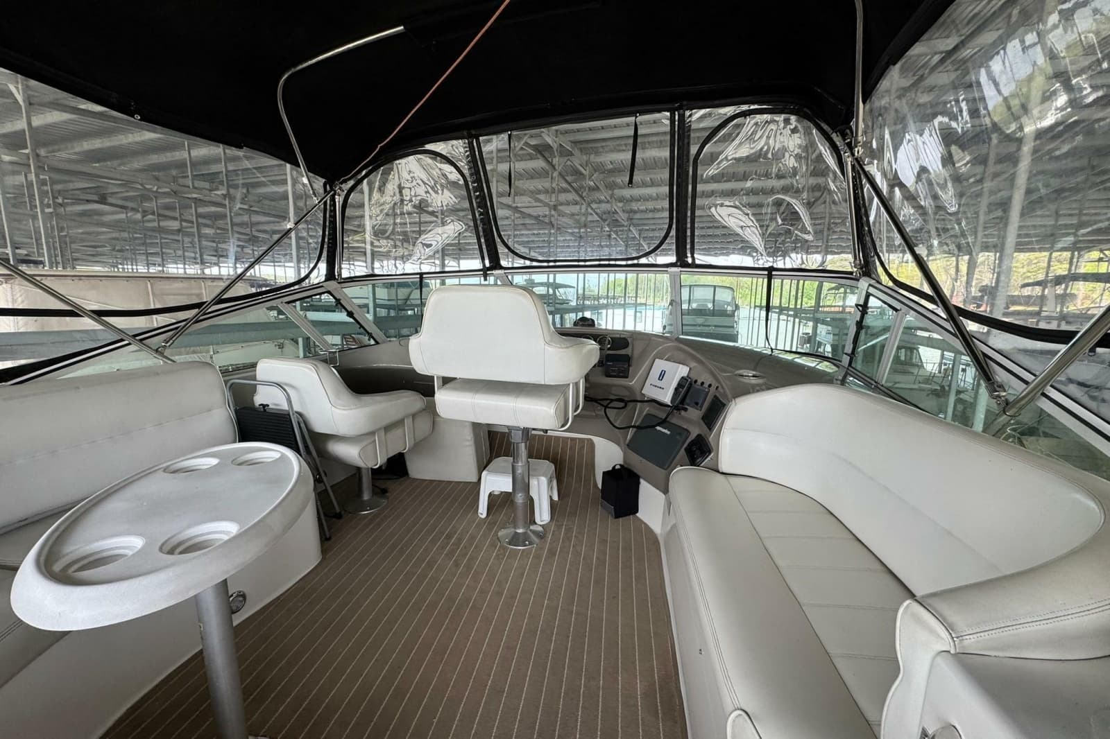 1999 Carver 450 Voyager Pilothouse - Photo 19