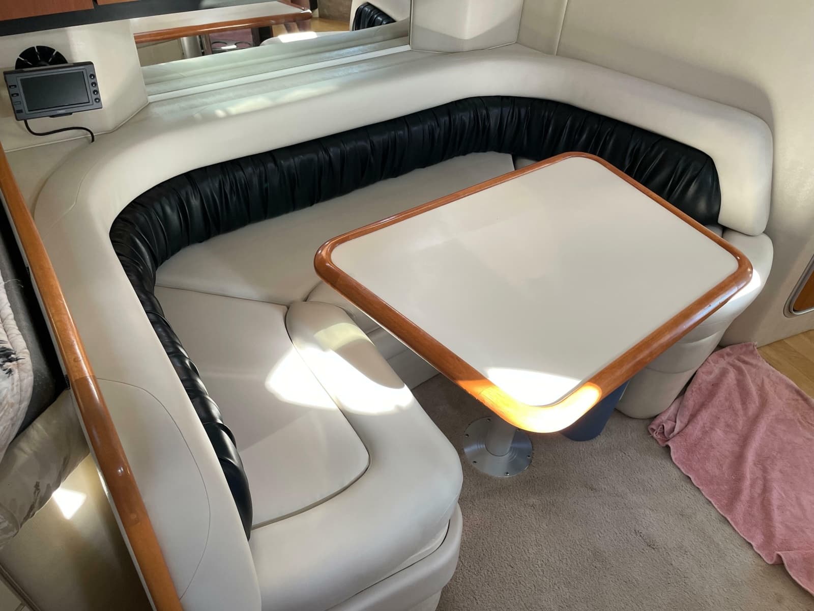 1999 Wellcraft 3600 Martinique - Photo 12