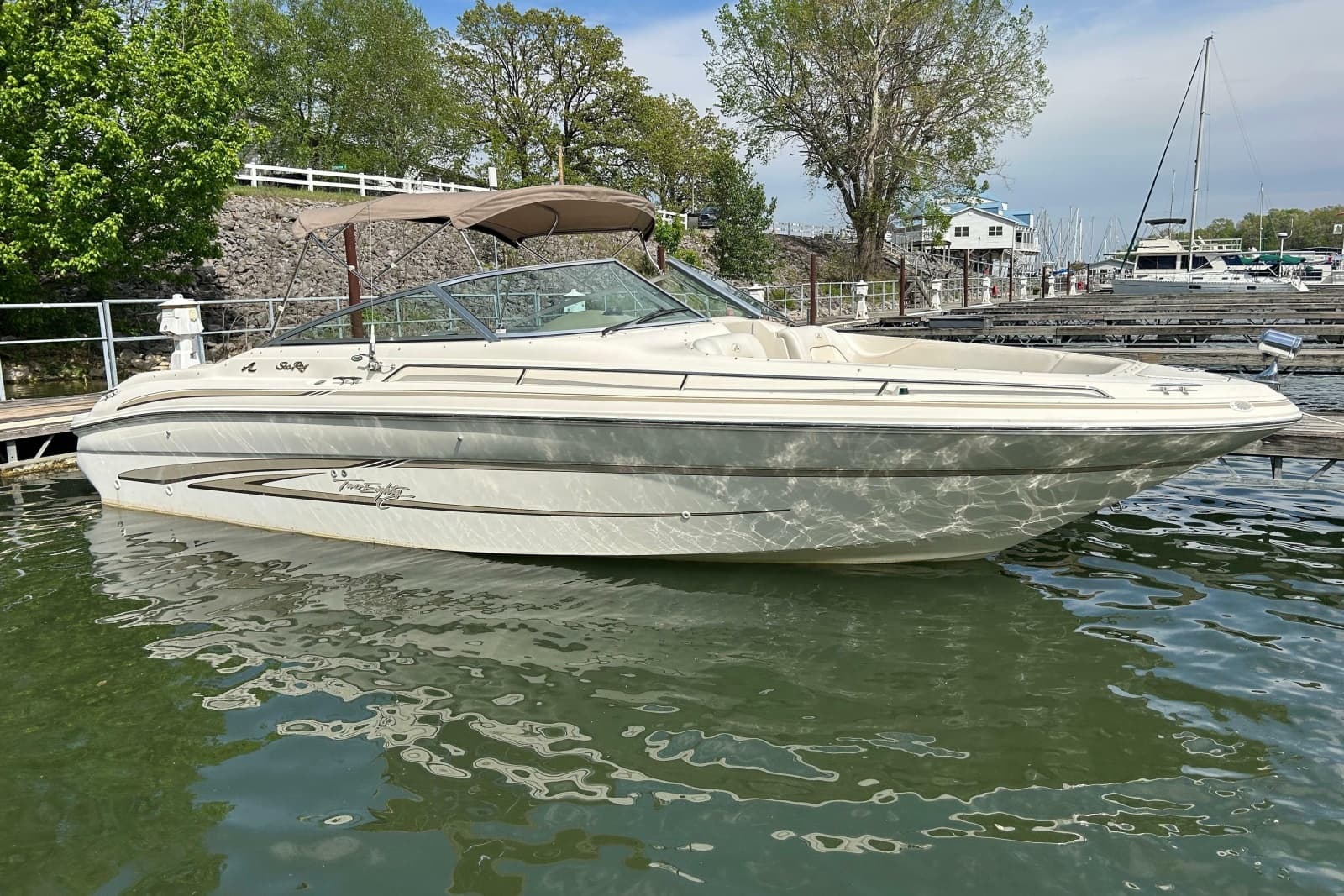 1998 Sea Ray 280 Bow Rider - Photo 14