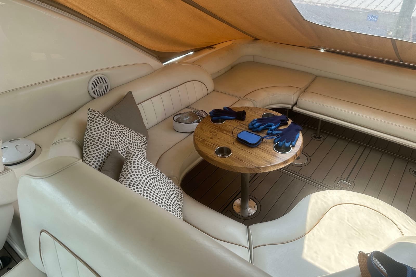 1998 Sea Ray 450 Sundancer - Photo 28