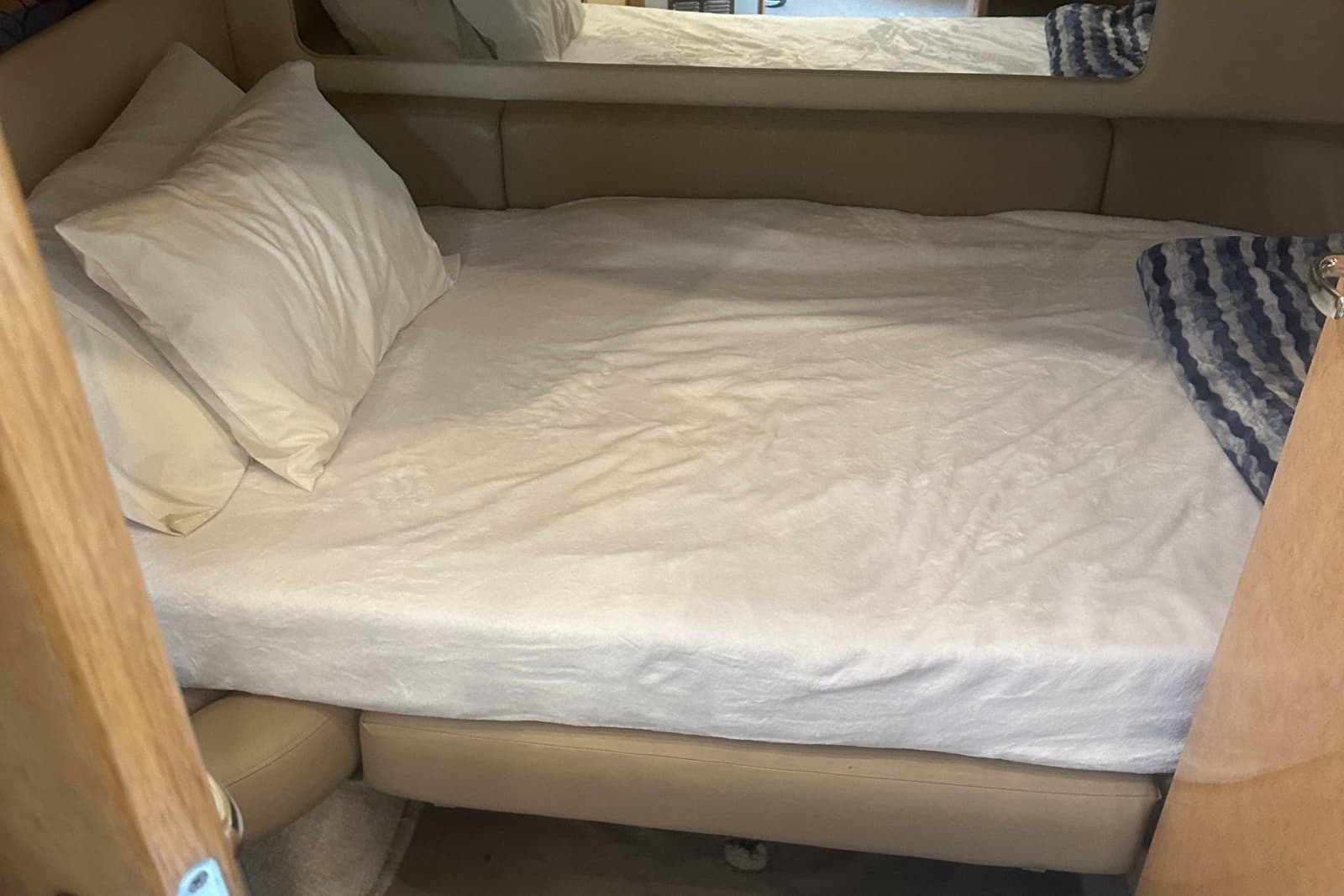 1998 Sea Ray 450 Sundancer - Photo 15