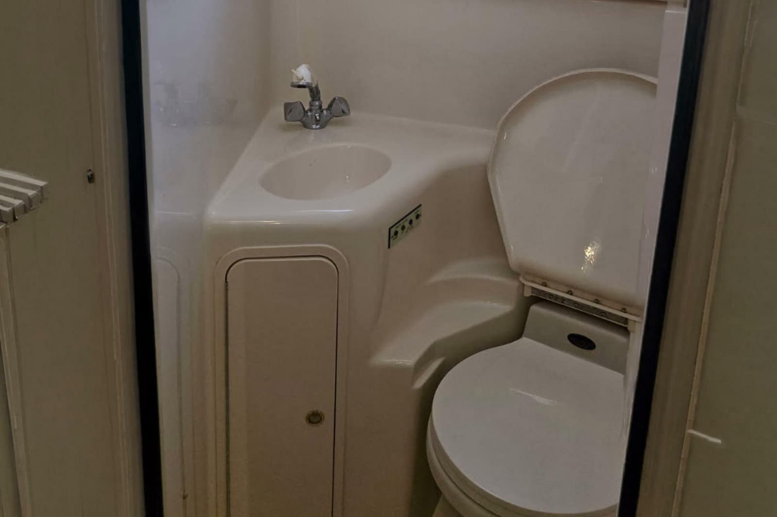1998 Sea Ray Sundancer 400 - Photo 13