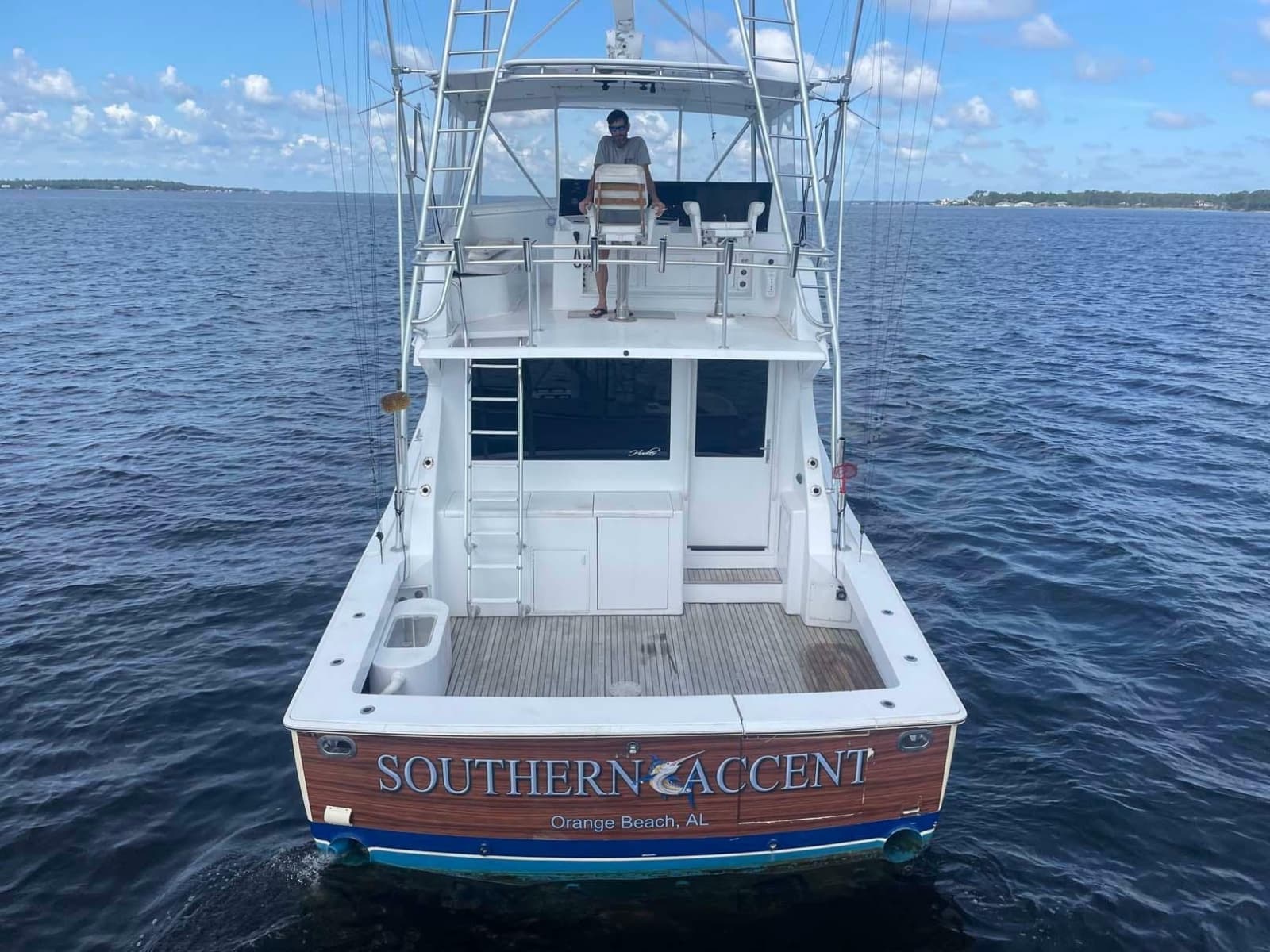 1998 Viking 50 Convertible - Photo 44