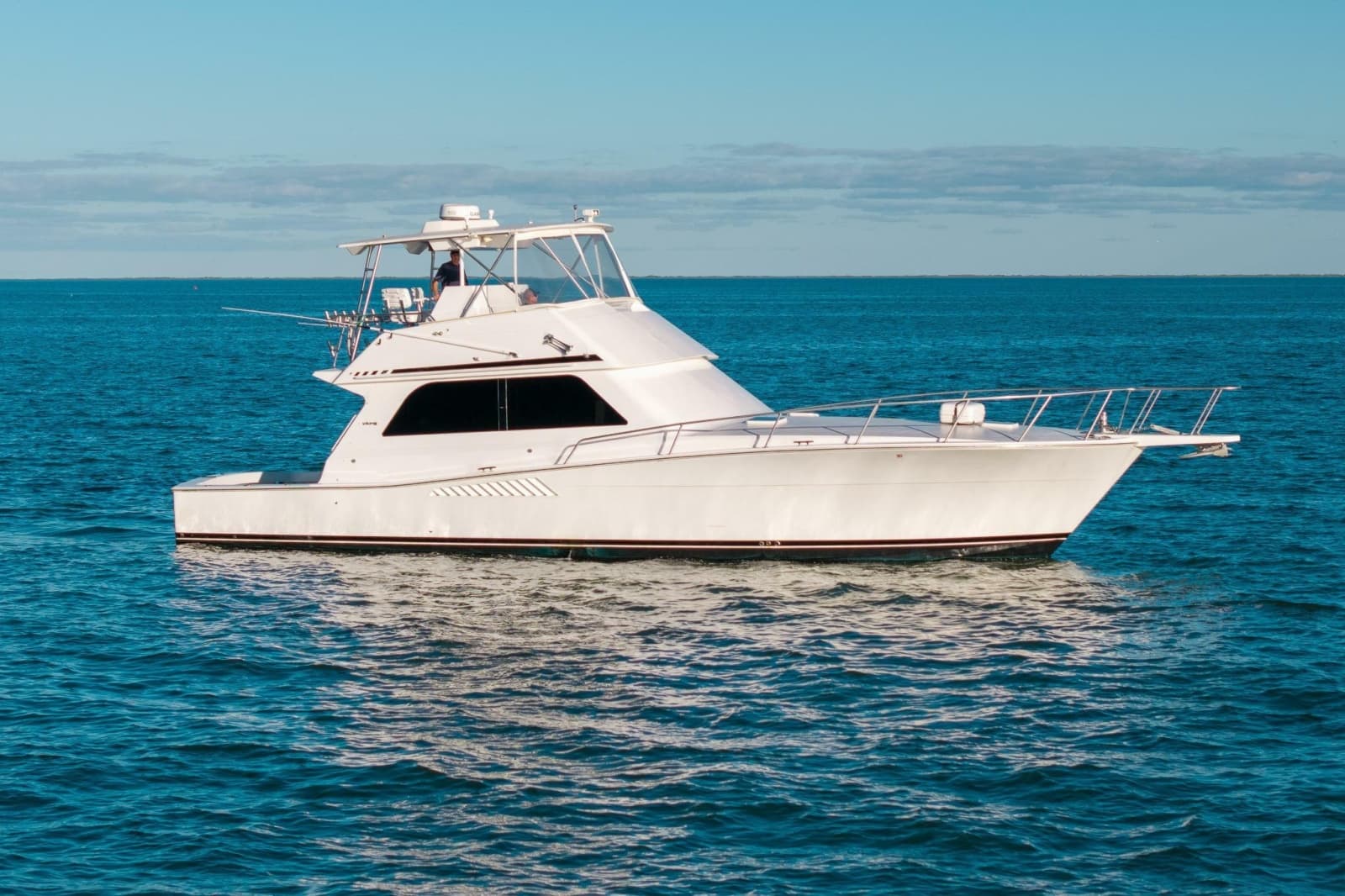 1998 Viking 50 Convertible - Photo 1