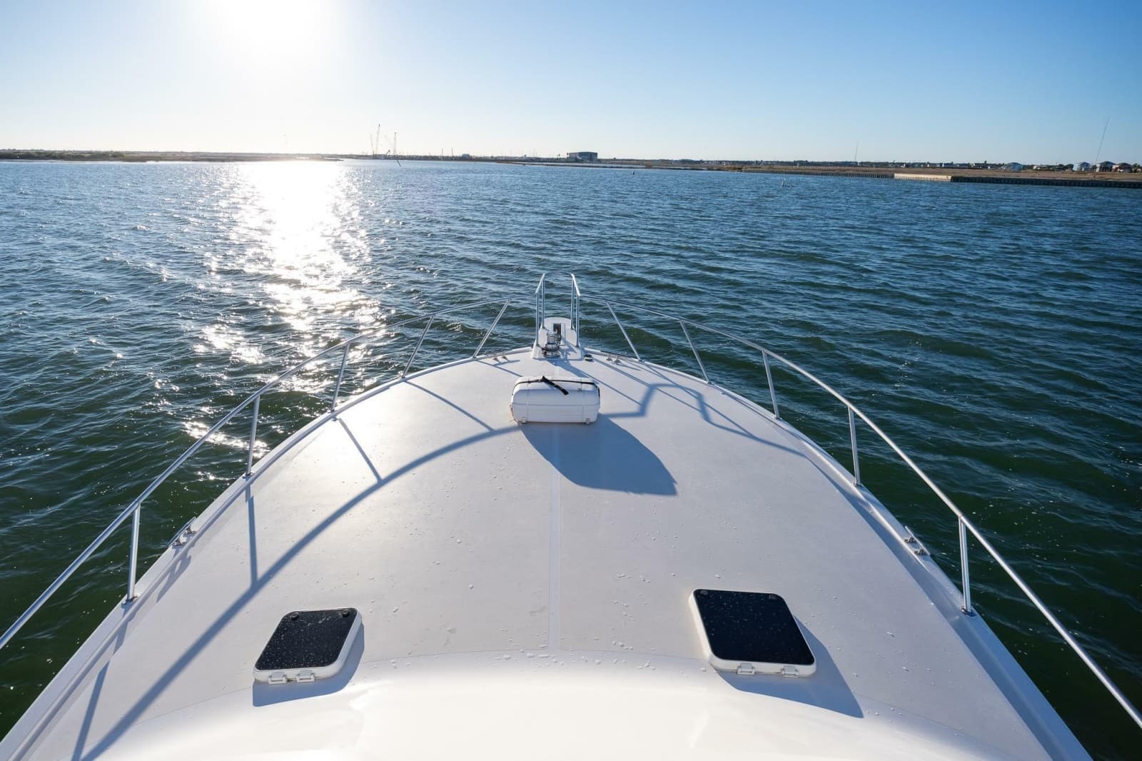 1998 Viking 50 Convertible - Photo 24