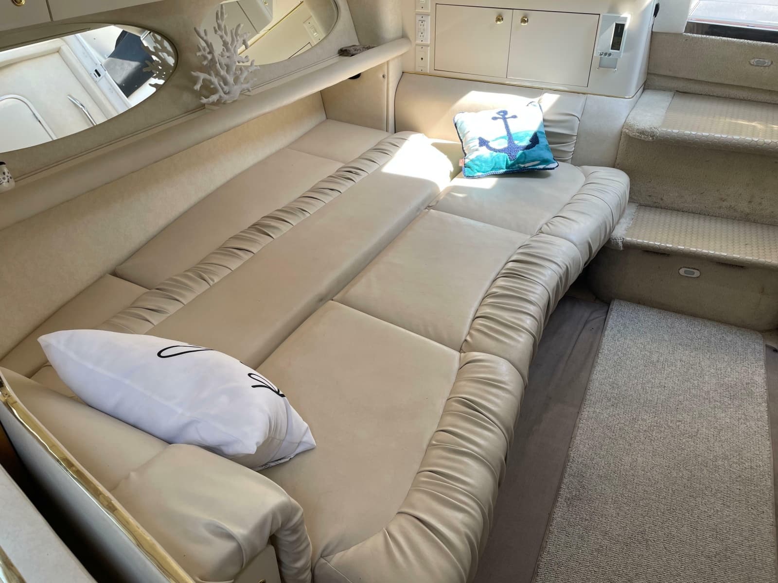 1997 Sea Ray 330 Express - Photo 36
