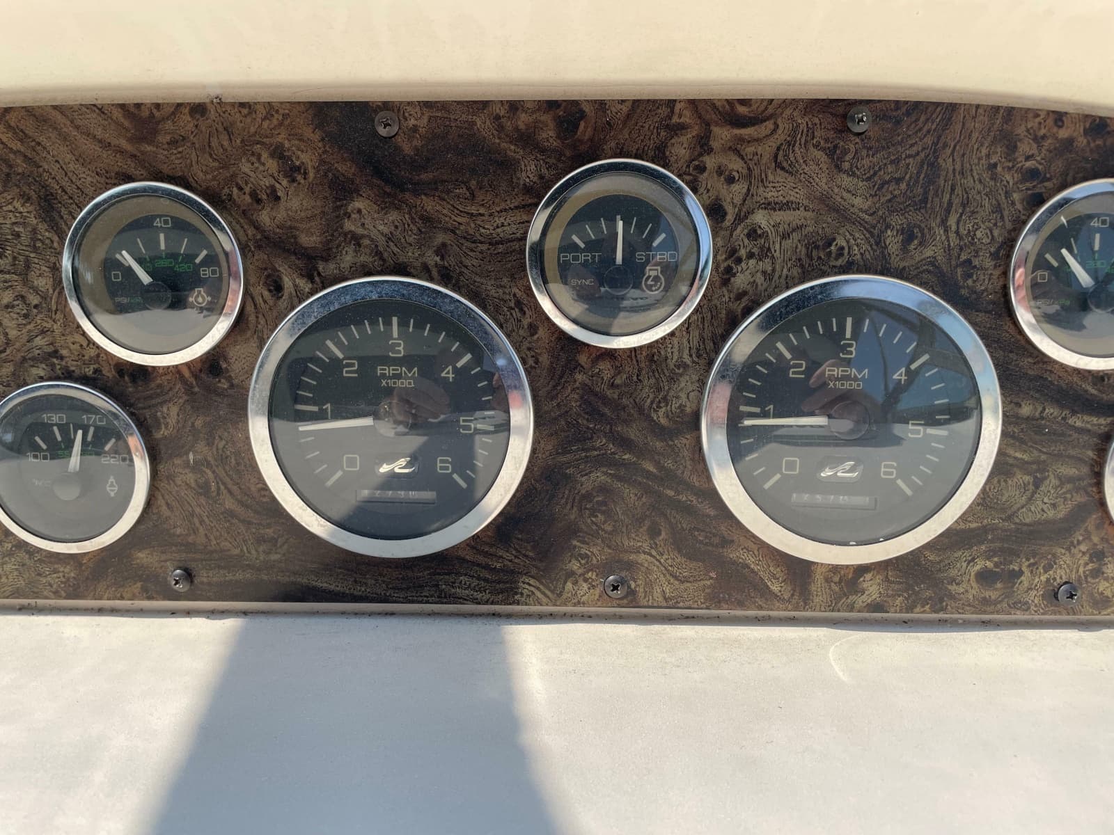 1997 Sea Ray 330 Express - Photo 41