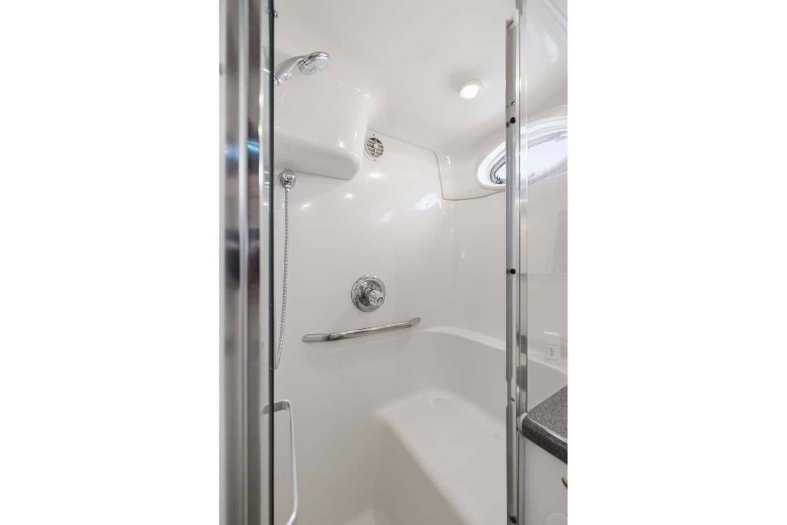 1997 Sea Ray 370 Aft Cabin - Photo 43