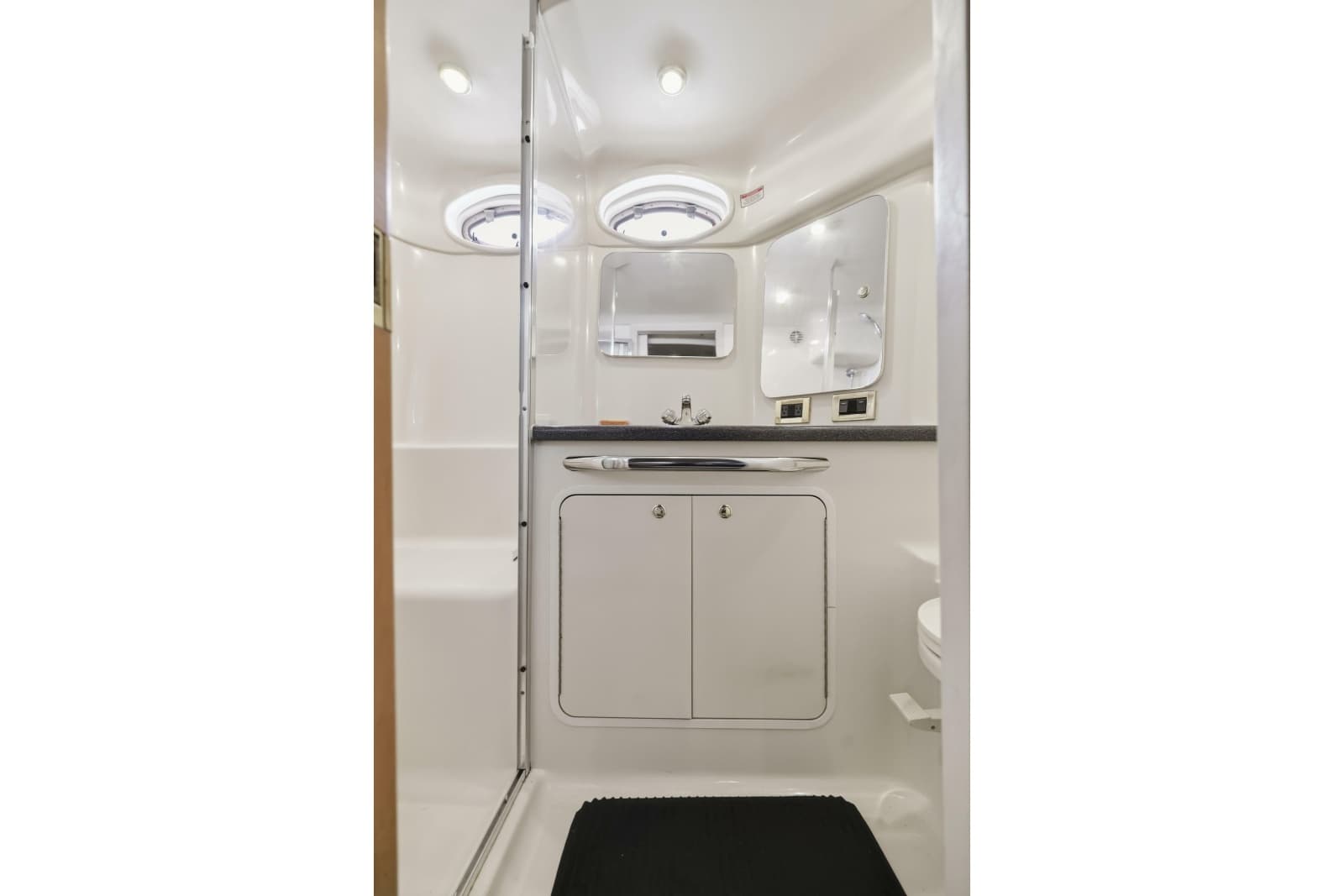 1997 Sea Ray 370 Aft Cabin - Photo 42