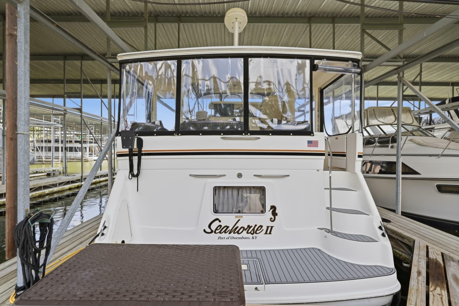 1997 Sea Ray 370 Aft Cabin - Photo 15