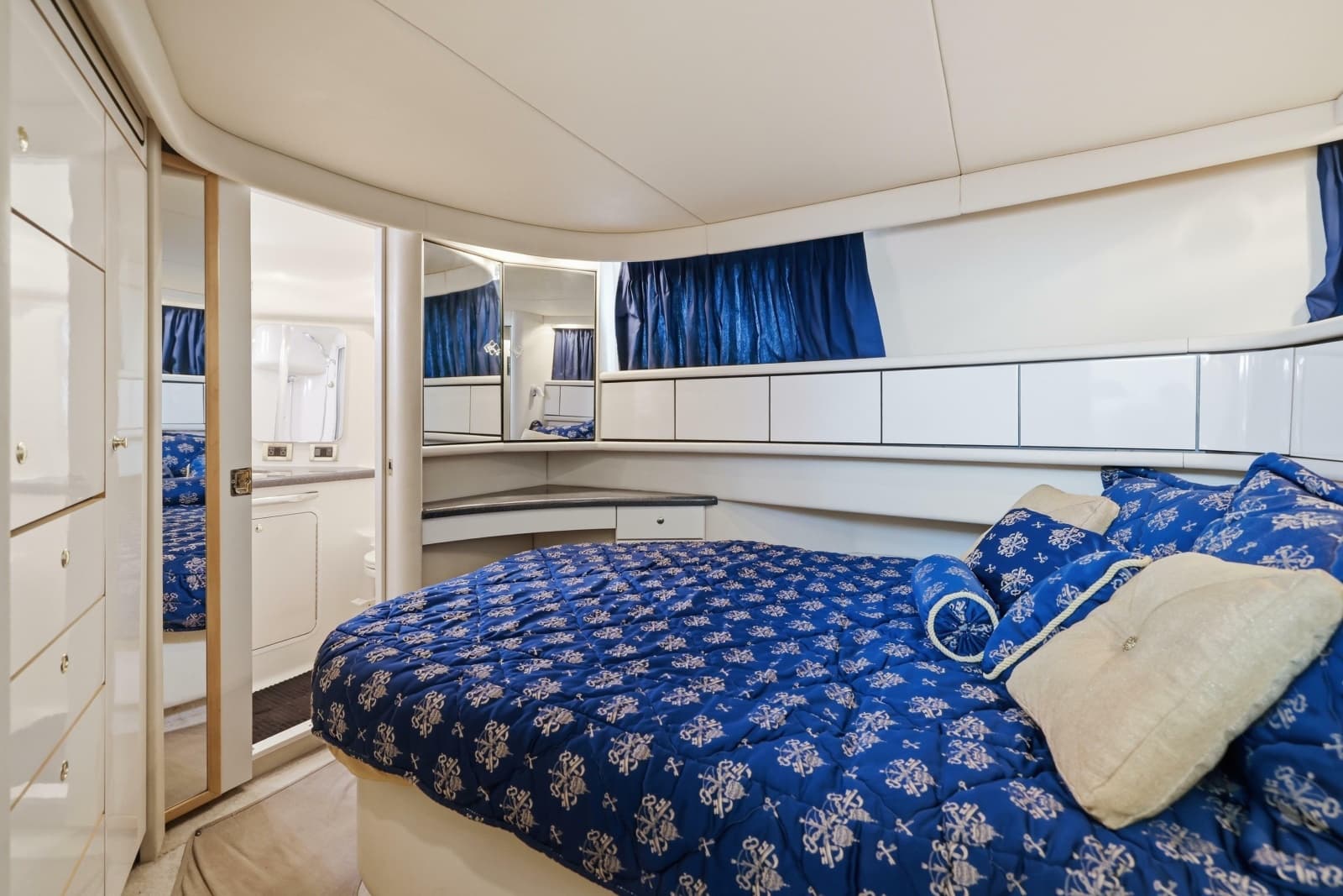 1997 Sea Ray 370 Aft Cabin - Photo 39