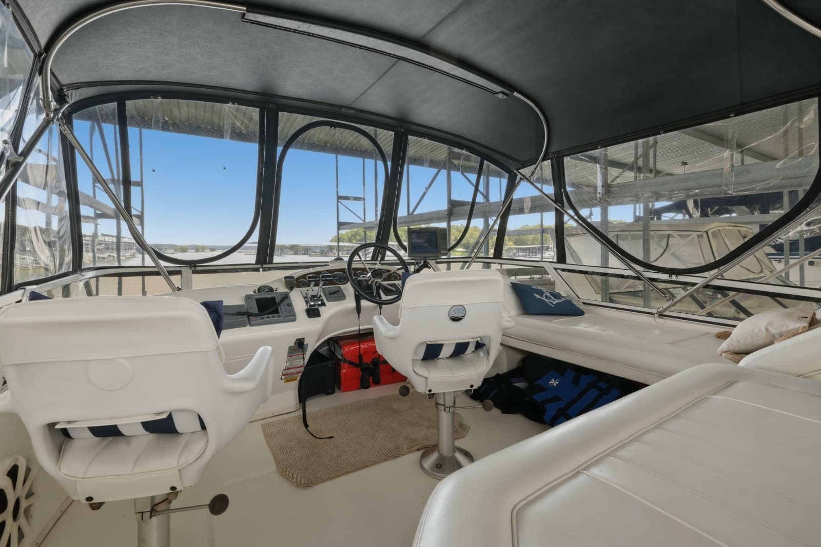 1997 Sea Ray 370 Aft Cabin - Photo 20