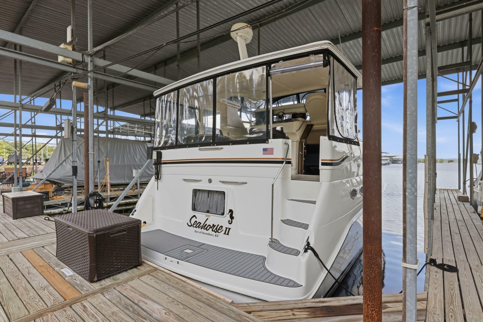 1997 Sea Ray 370 Aft Cabin - Photo 16